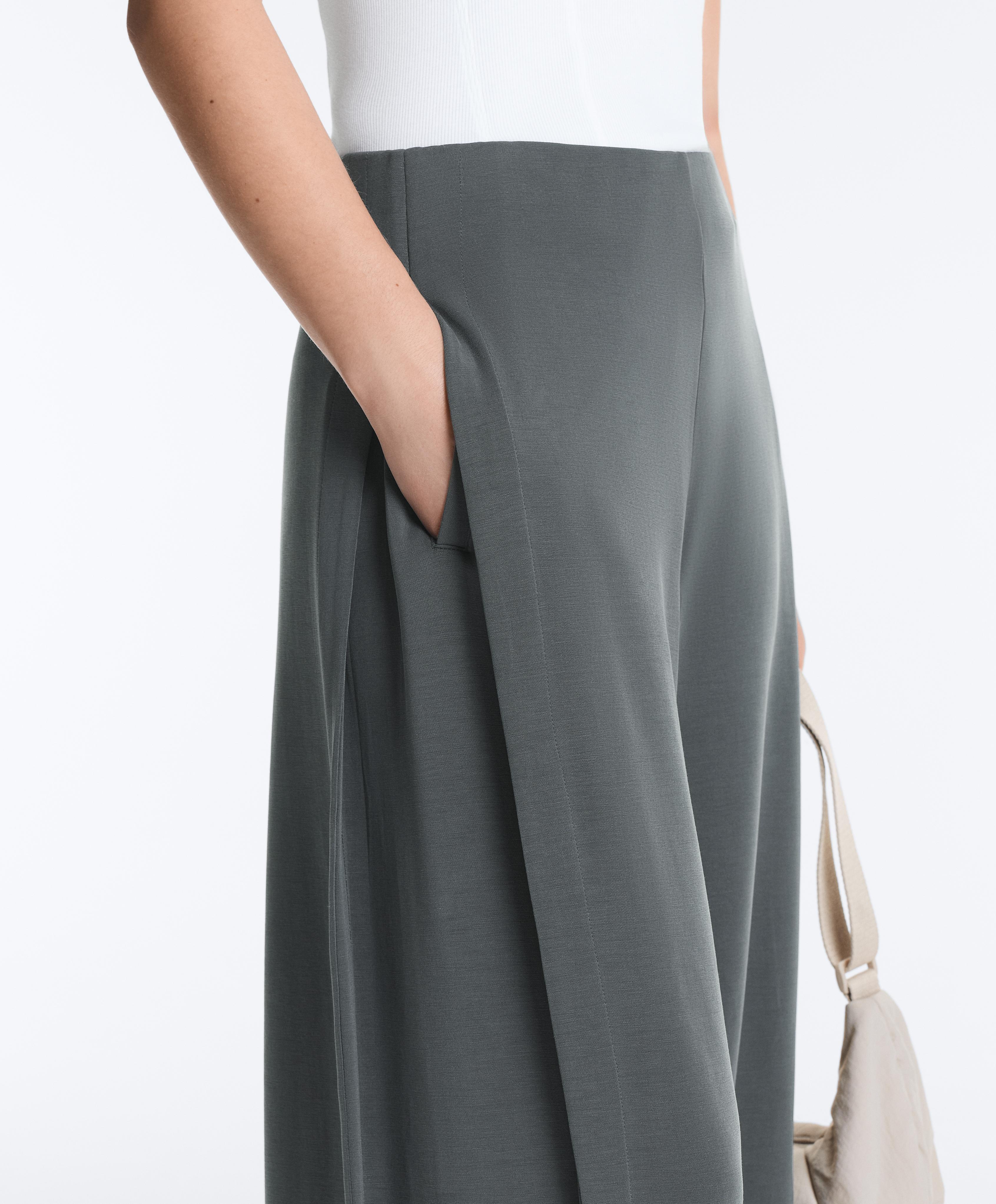 Soft-touch wide-leg trousers with side pleat and modal — ASPHALT