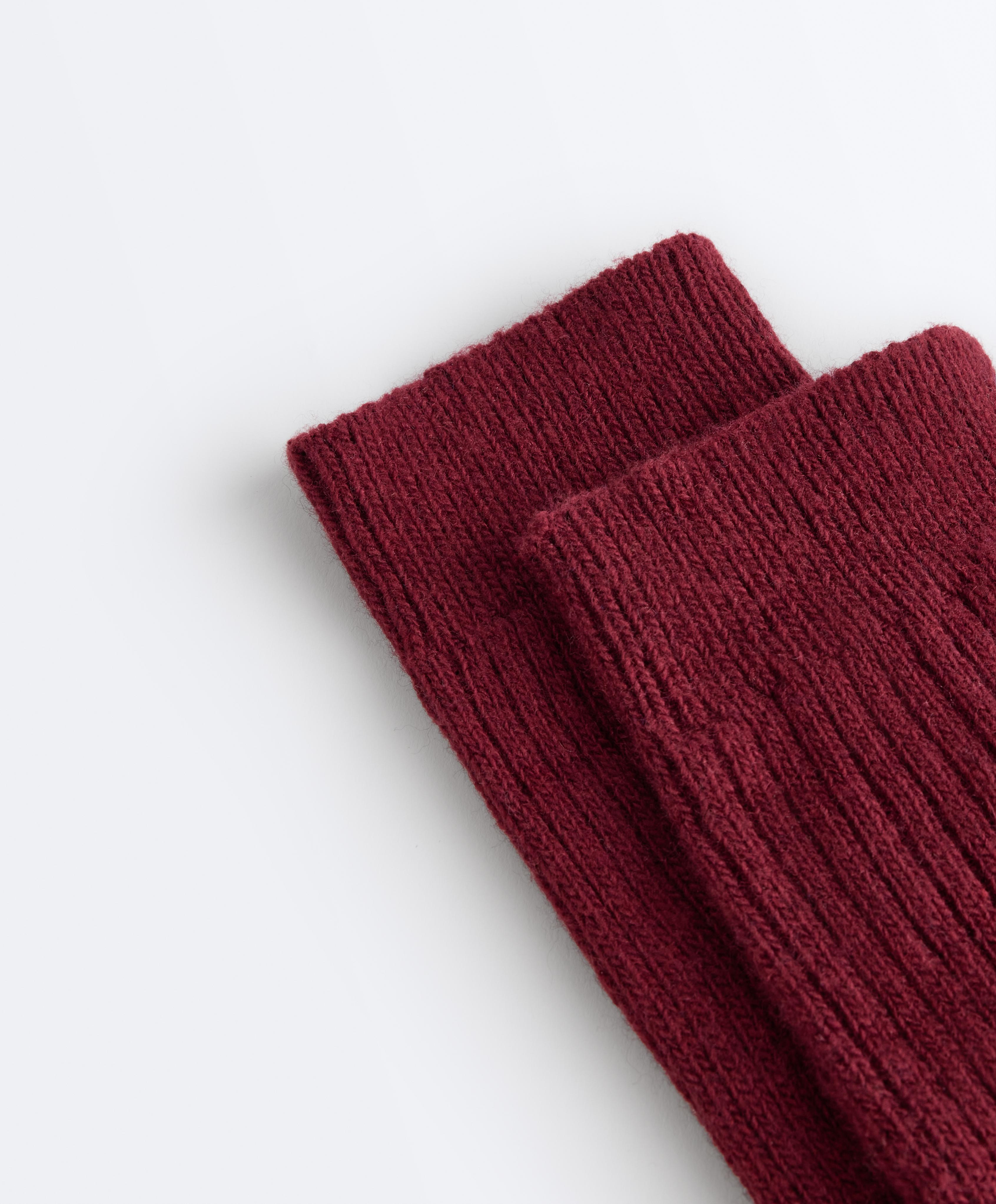 18% cashmere 13% wool long socks — CHERRY