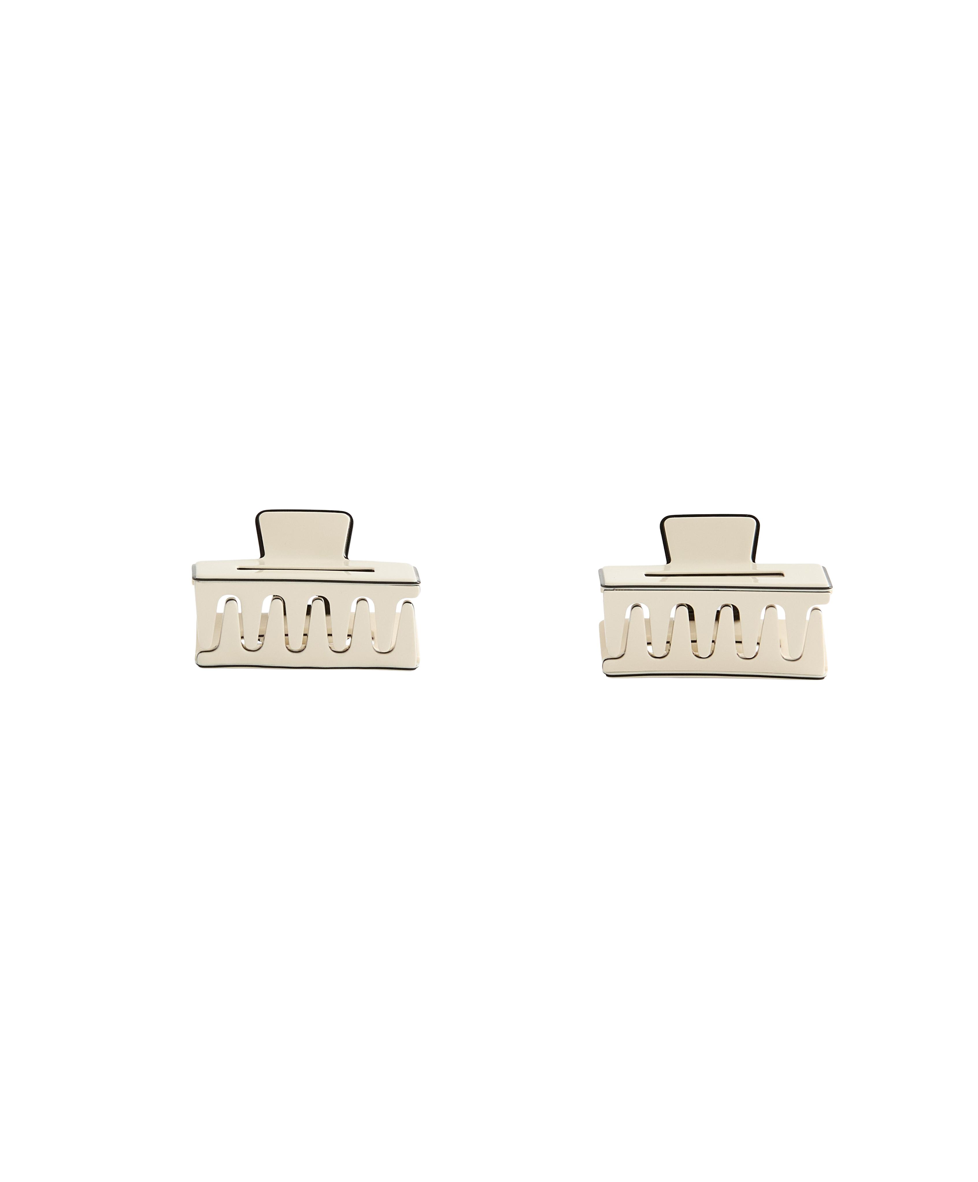 2 square piping hair claws — CREAM