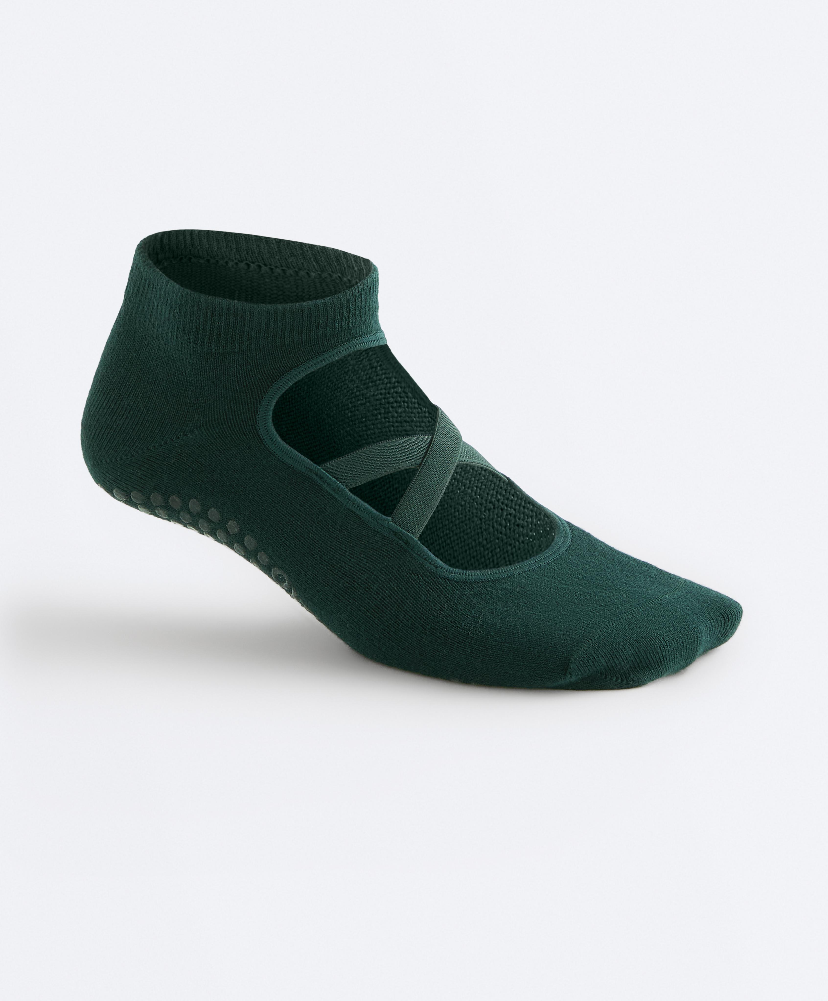 2 pairs of cotton blend yoga and Pilates socks with crossover straps — PETROL