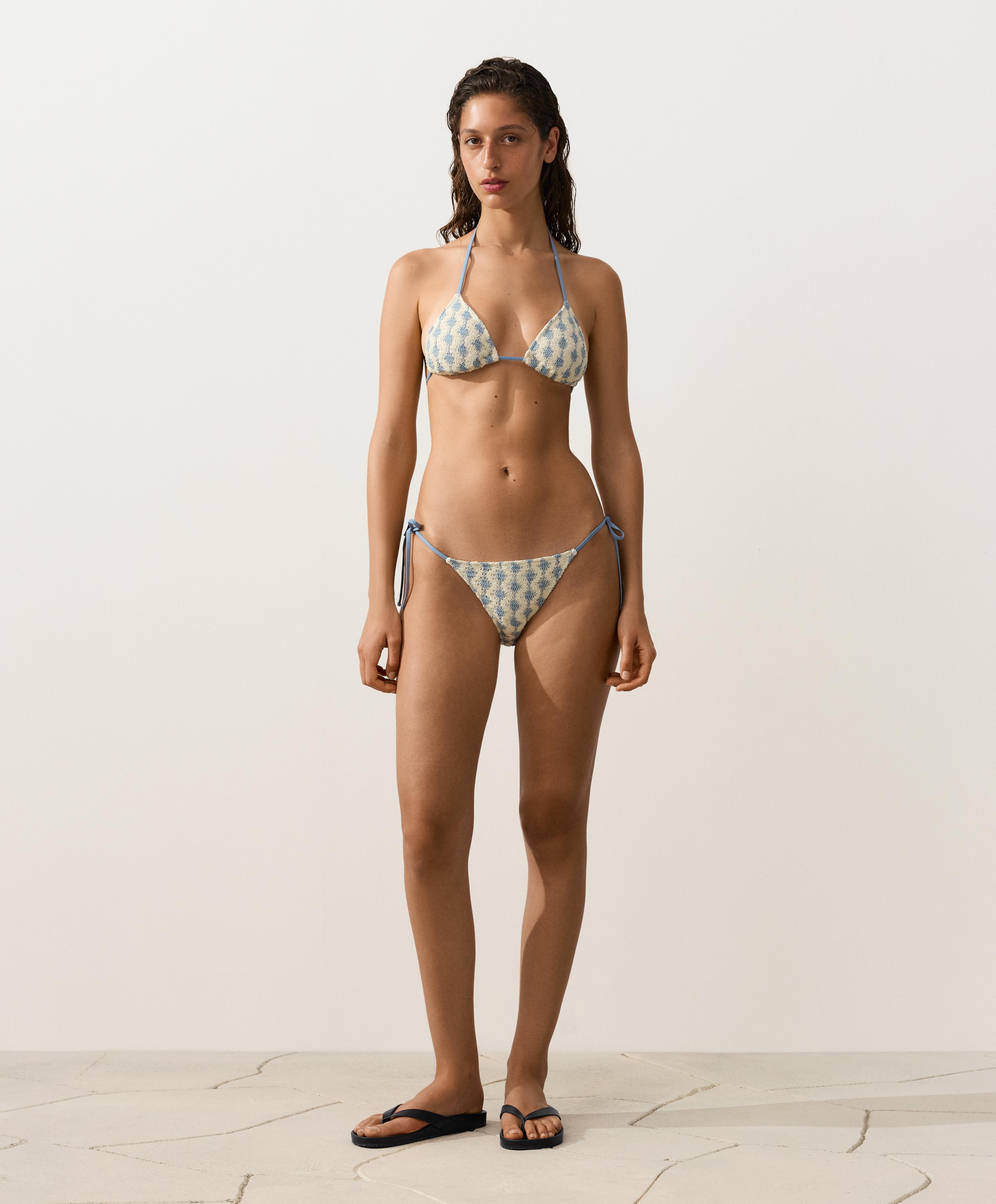 Crochet contrast wave triangle bikini — GREY-BLUE