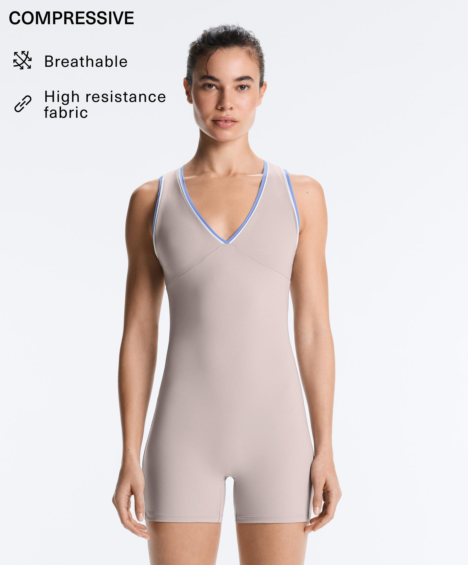Contrast Compressive short jumpsuit
