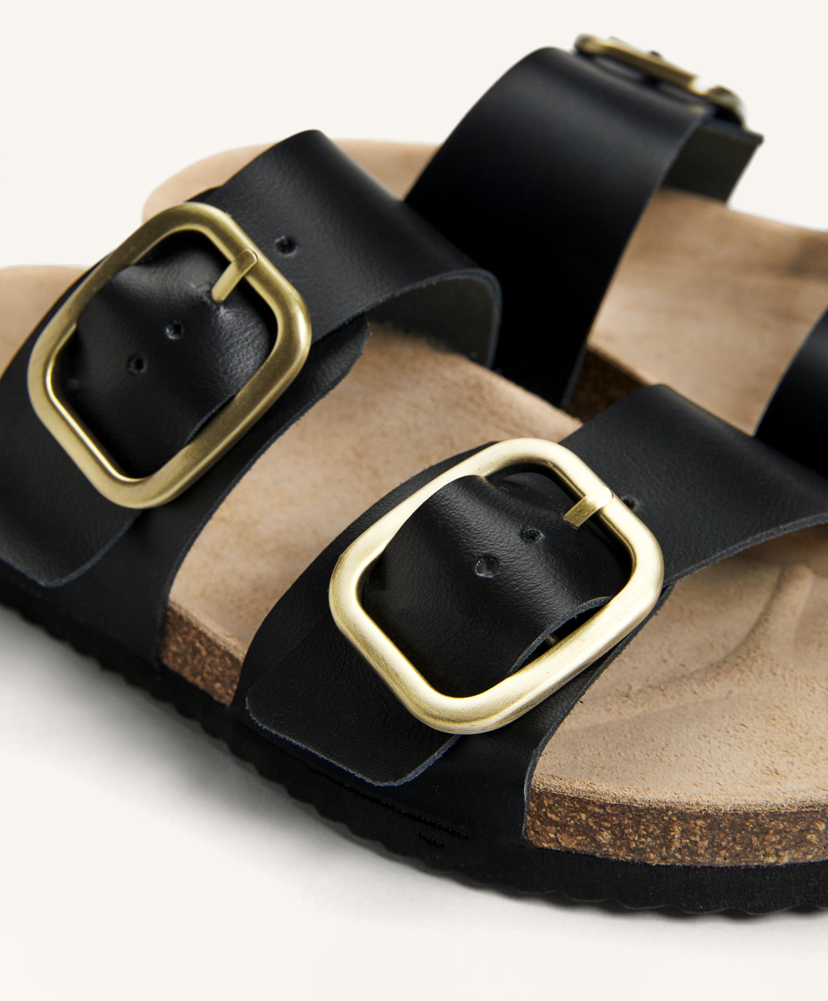 Ledersandalen mit Schnallen - Sale Ledersandalen mit Schnallen - Sale