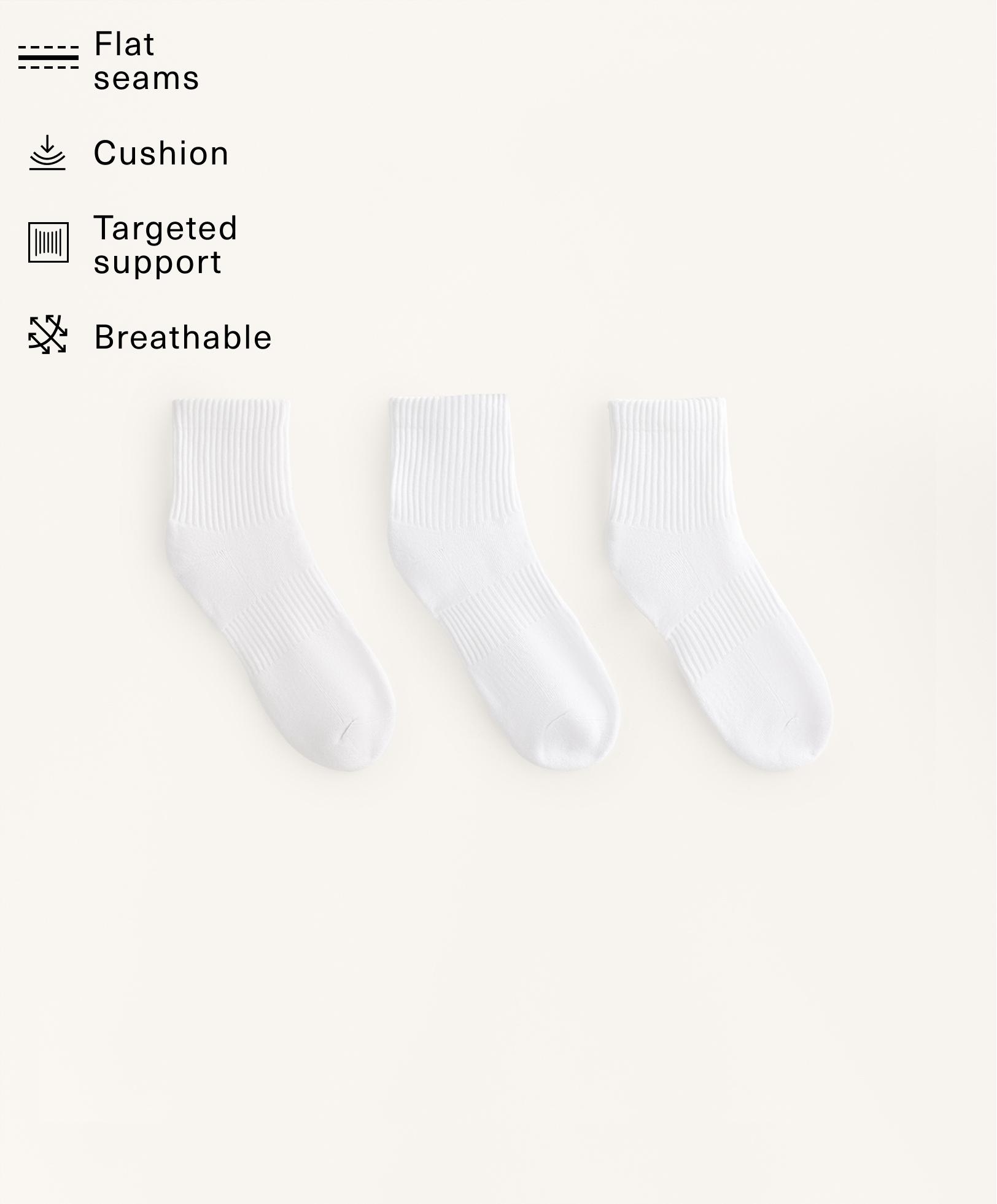 3 pairs of cotton blend quarter sports socks
