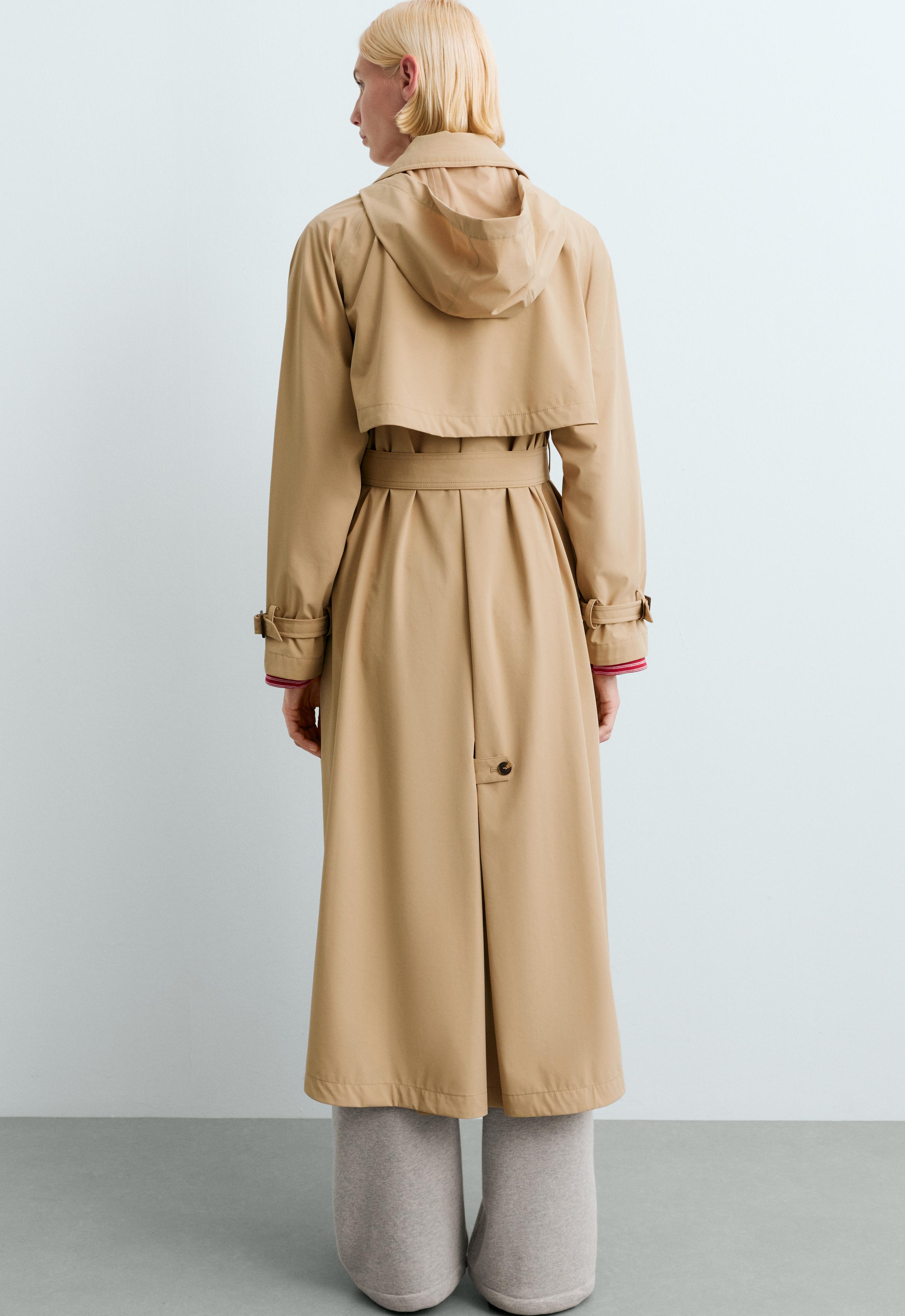Extra lightweight 10k waterproof long jacket — CAMEL