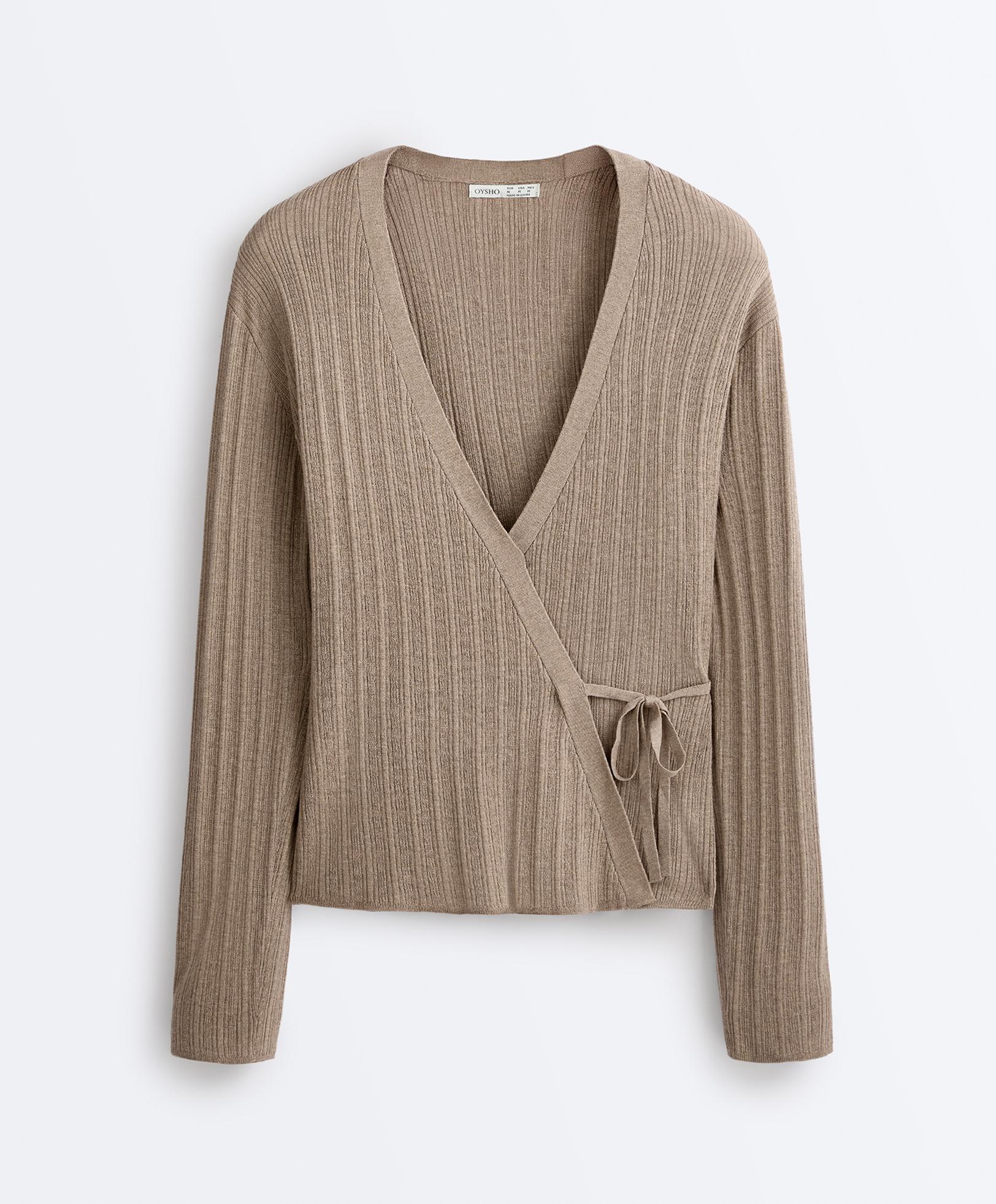 Yan bağlamalı Rib örgü ceket