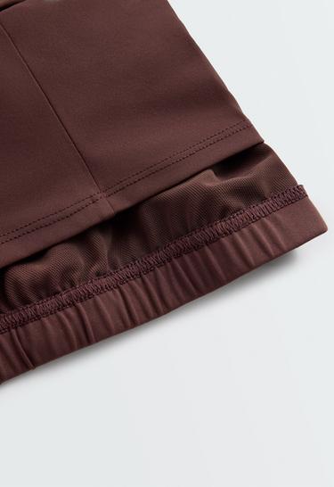 Comfortlux strap tank top V-neck — CHOCOLATE 9