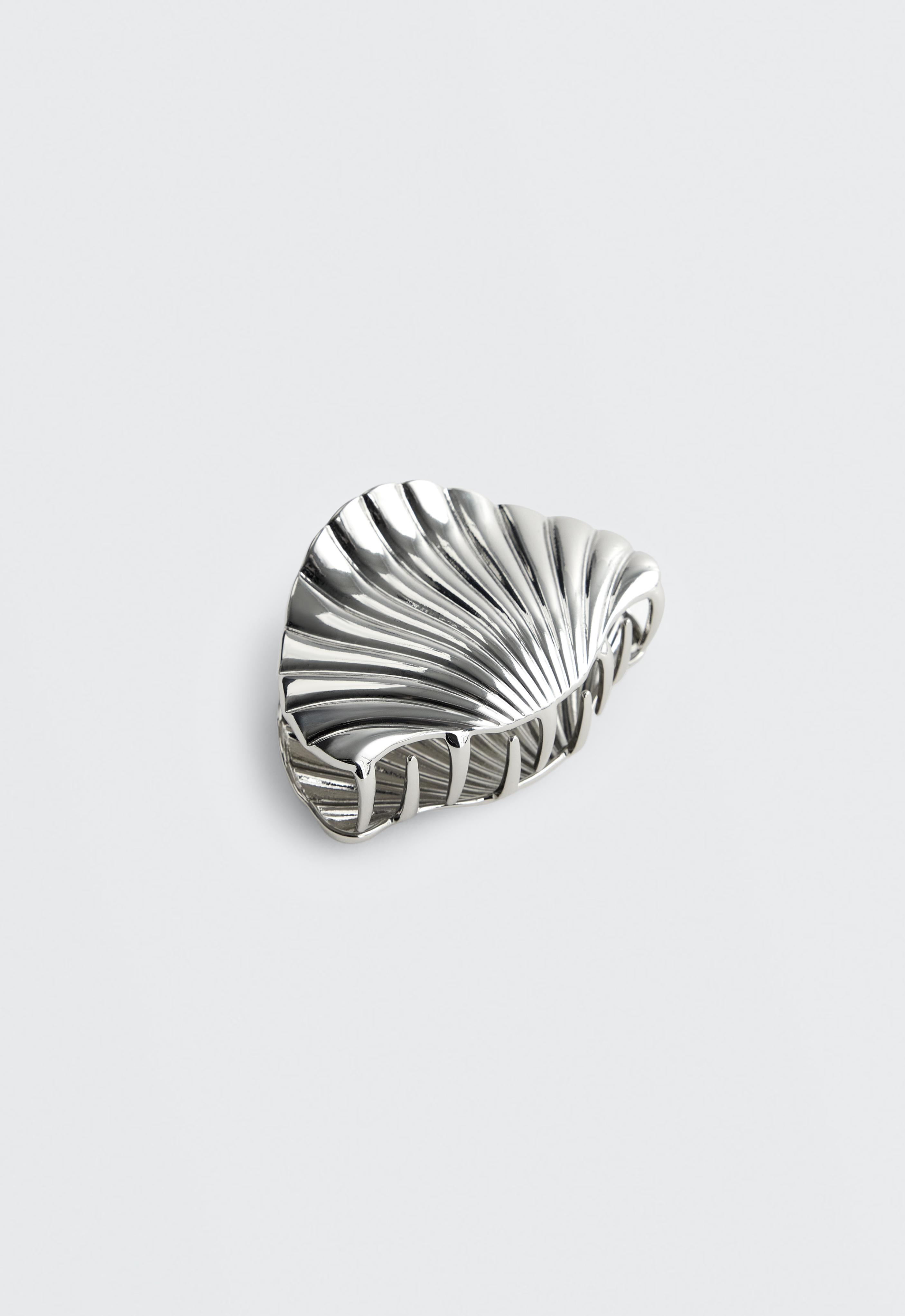 Shell metallic hair clip — SILVER