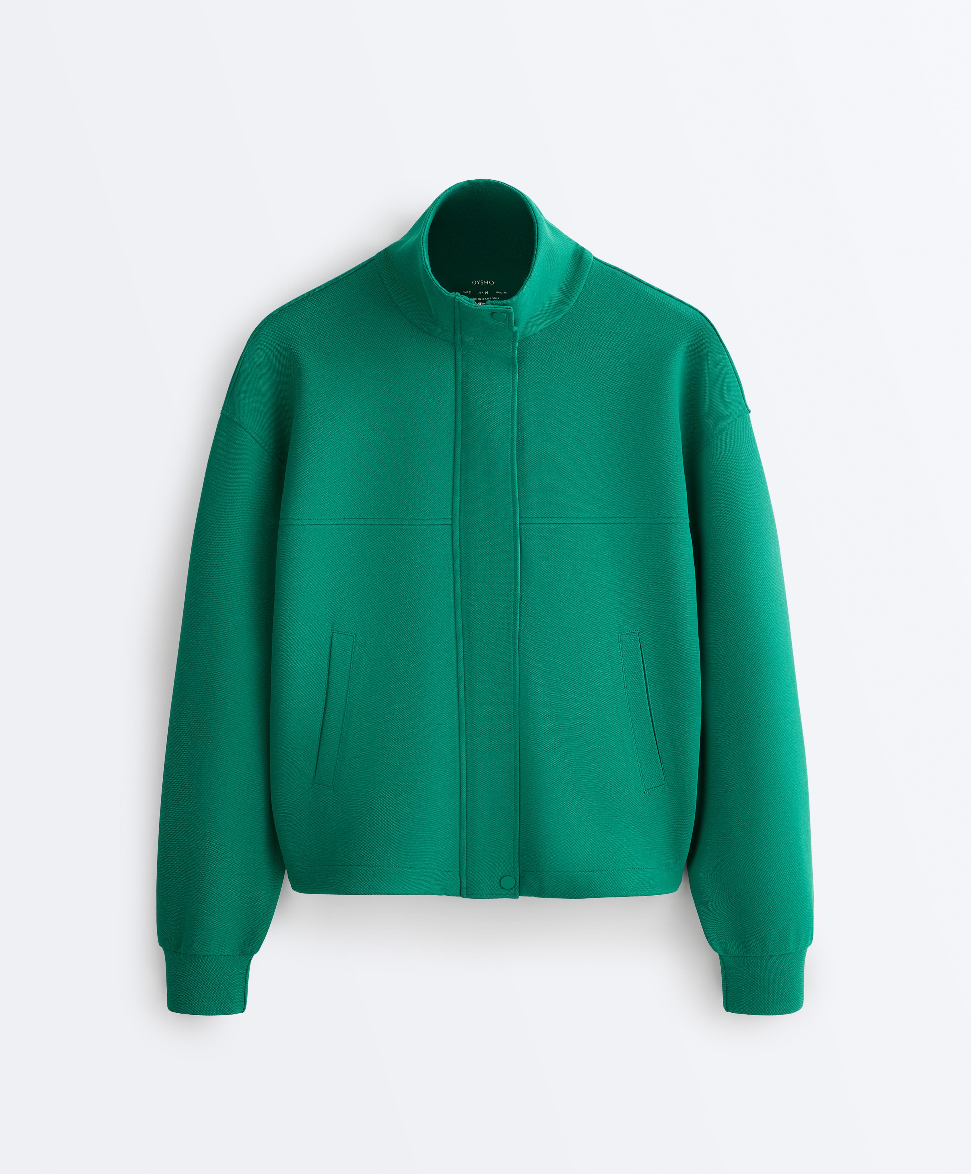 Chaqueta cuello subido piqué con algodón