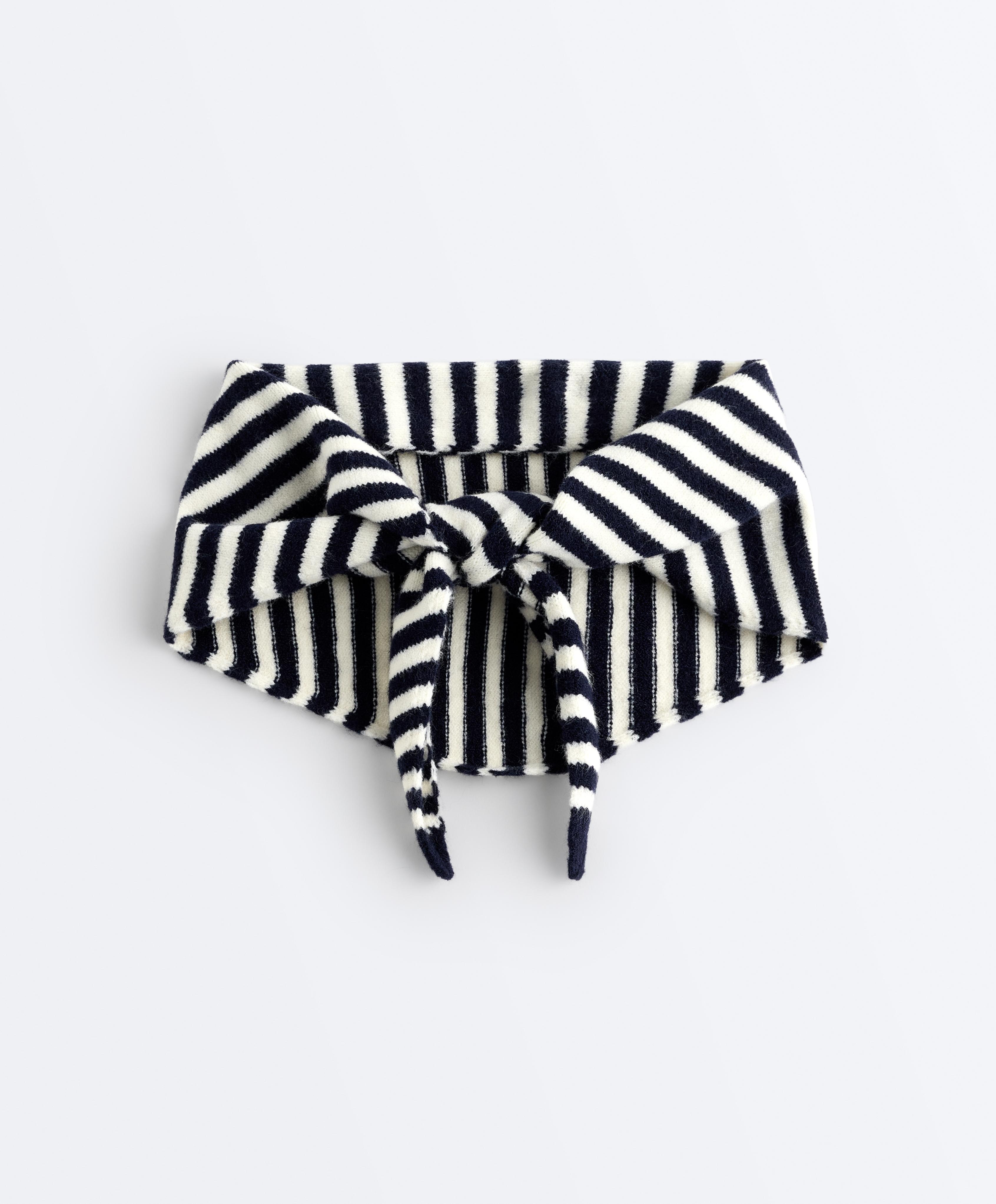 Striped knit bandana
