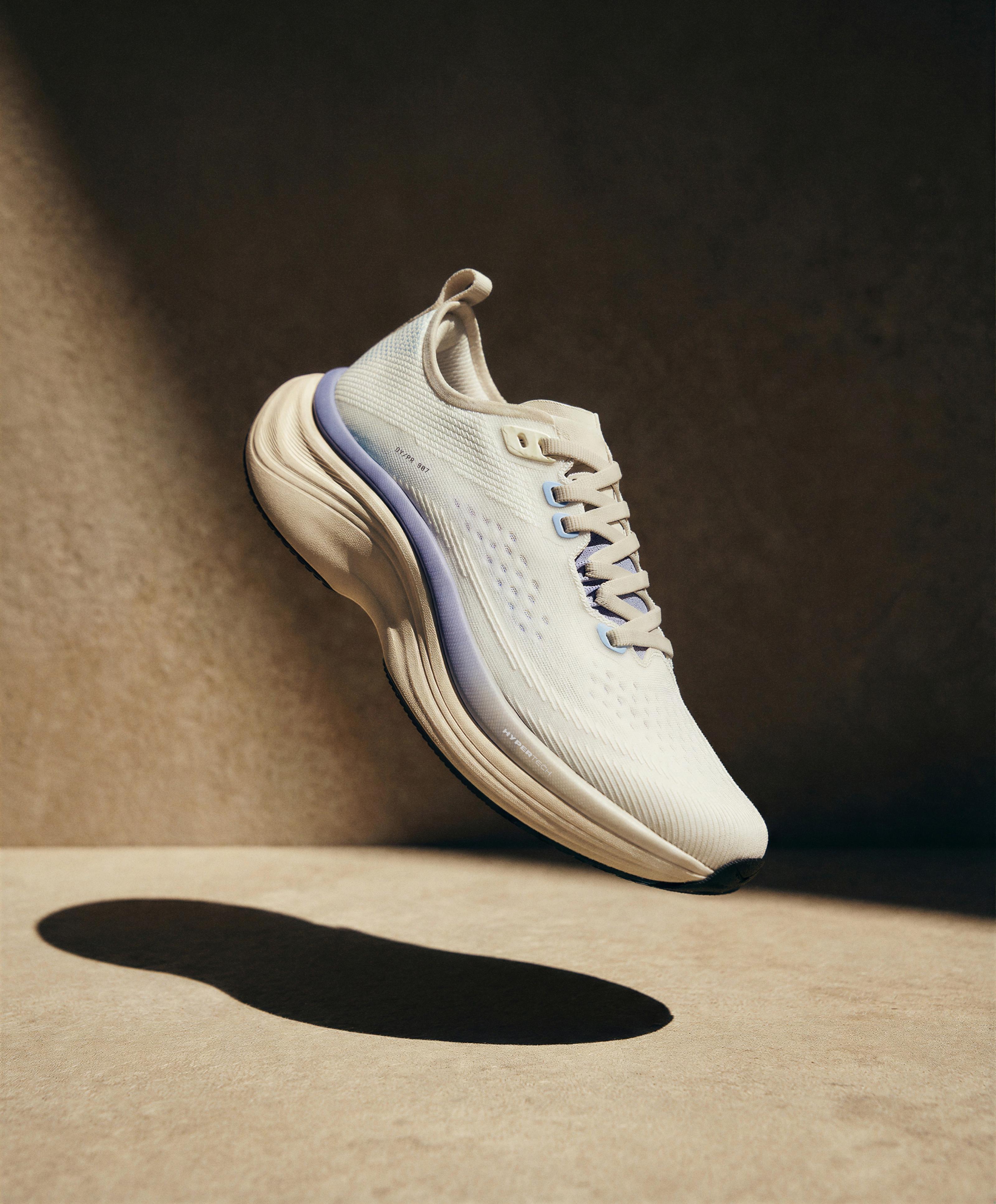 OY/PR 907 Running Trainers — PALE BLUE
