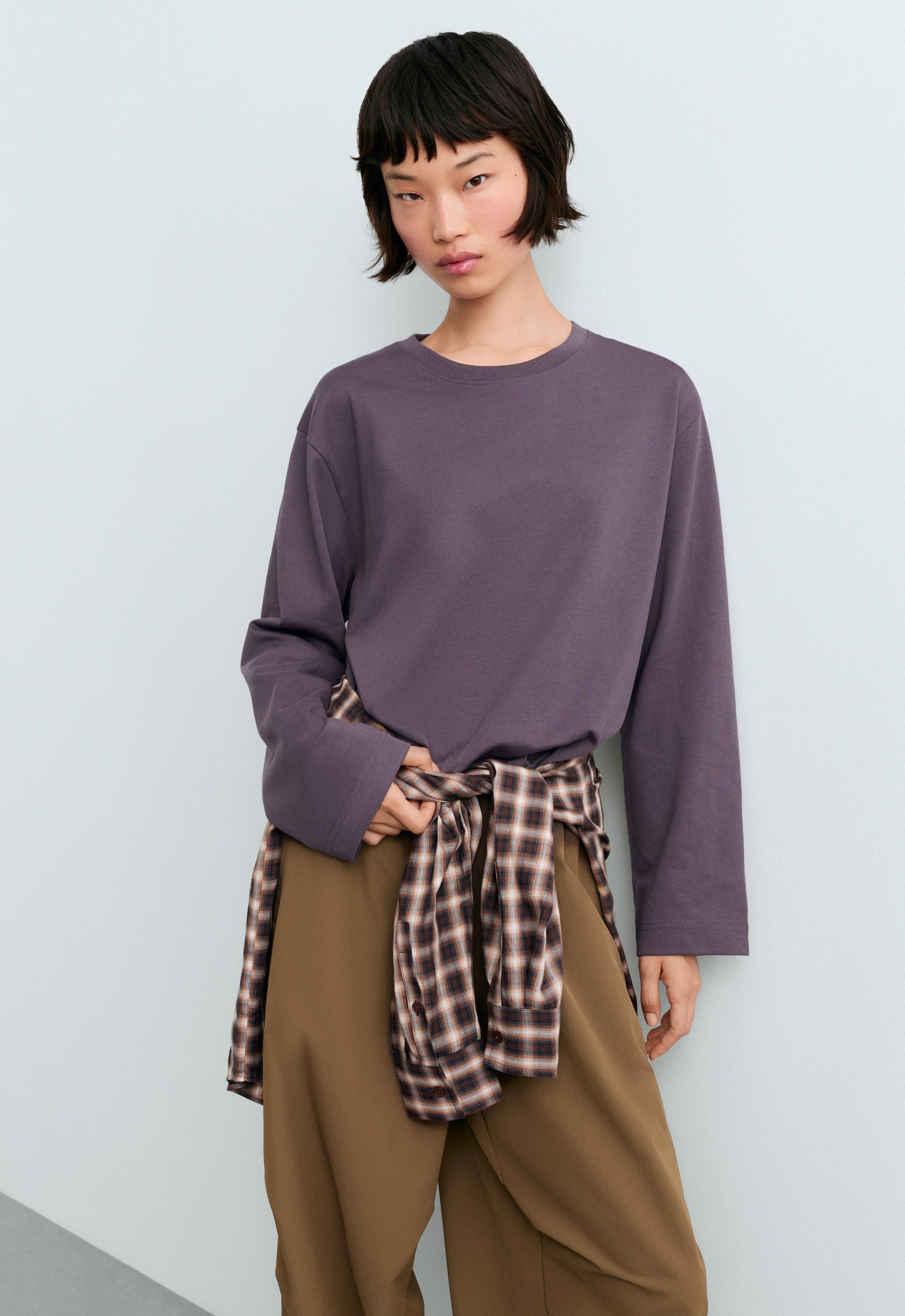 Relaxed Fit long sleeve 100% cotton T-shirt Relaxed Fit long sleeve 100% cotton T-shirt