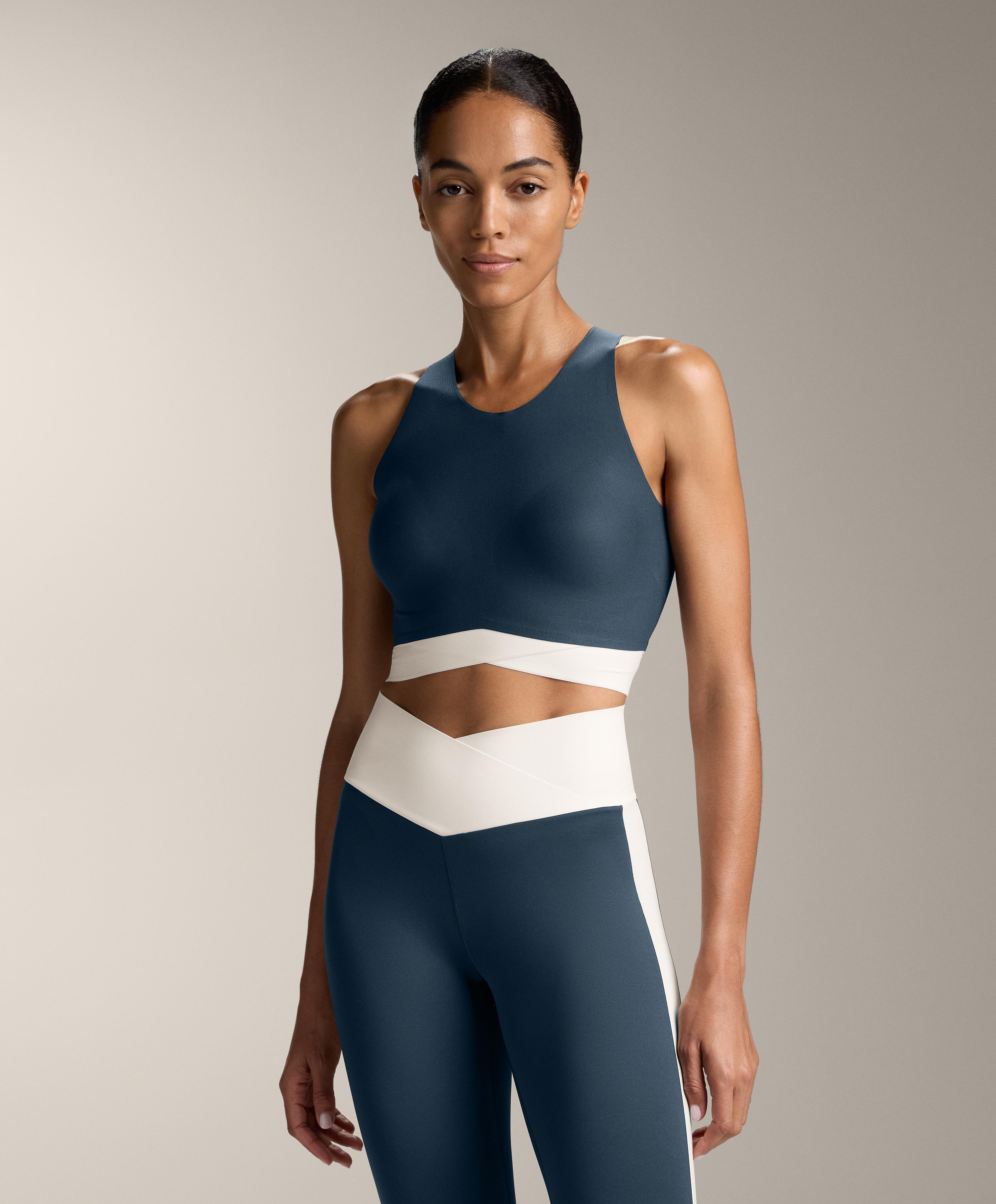 Perfect-adapt tank top Perfect-adapt tank top