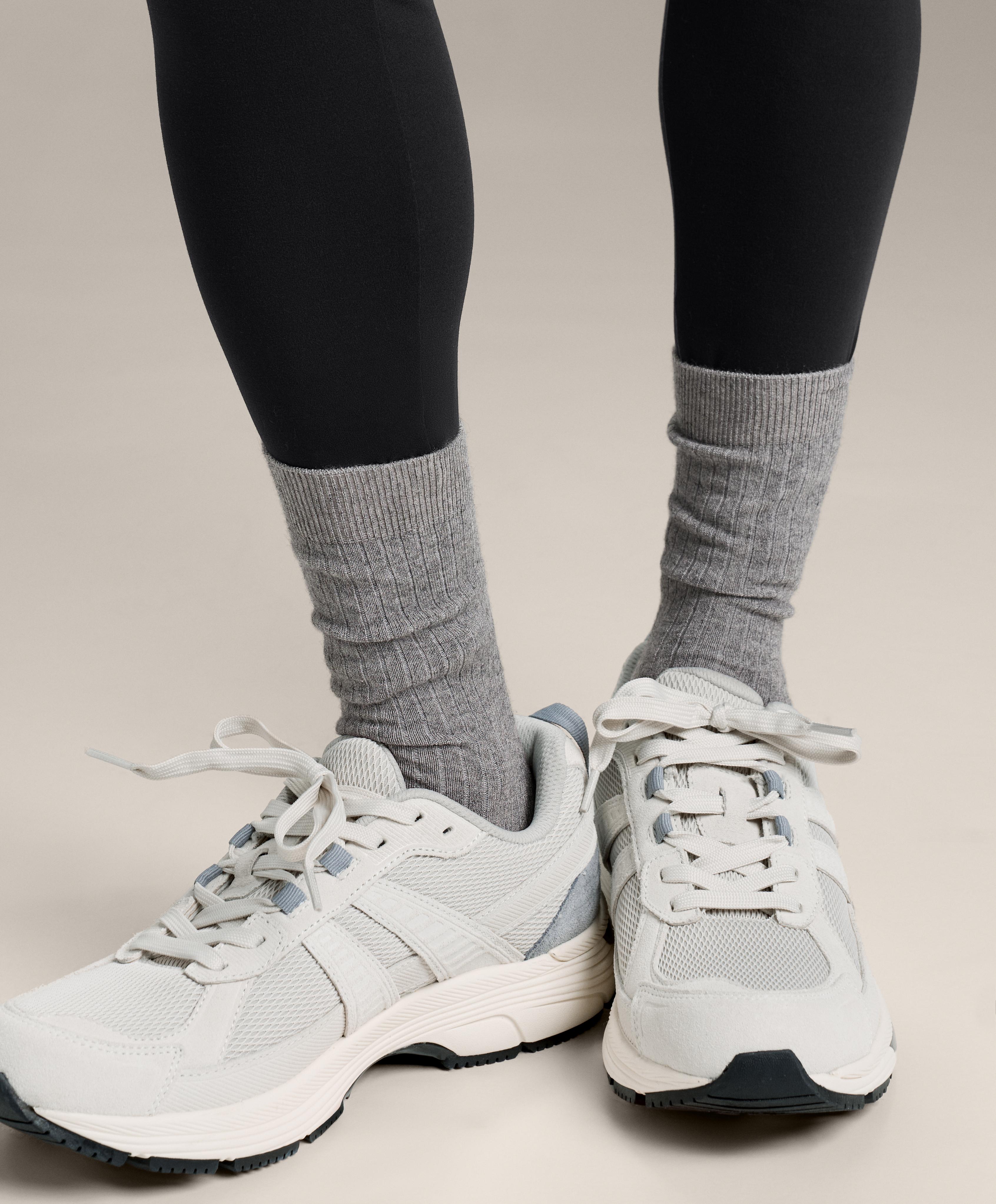 Modal blend classic socks with 13% cashmere