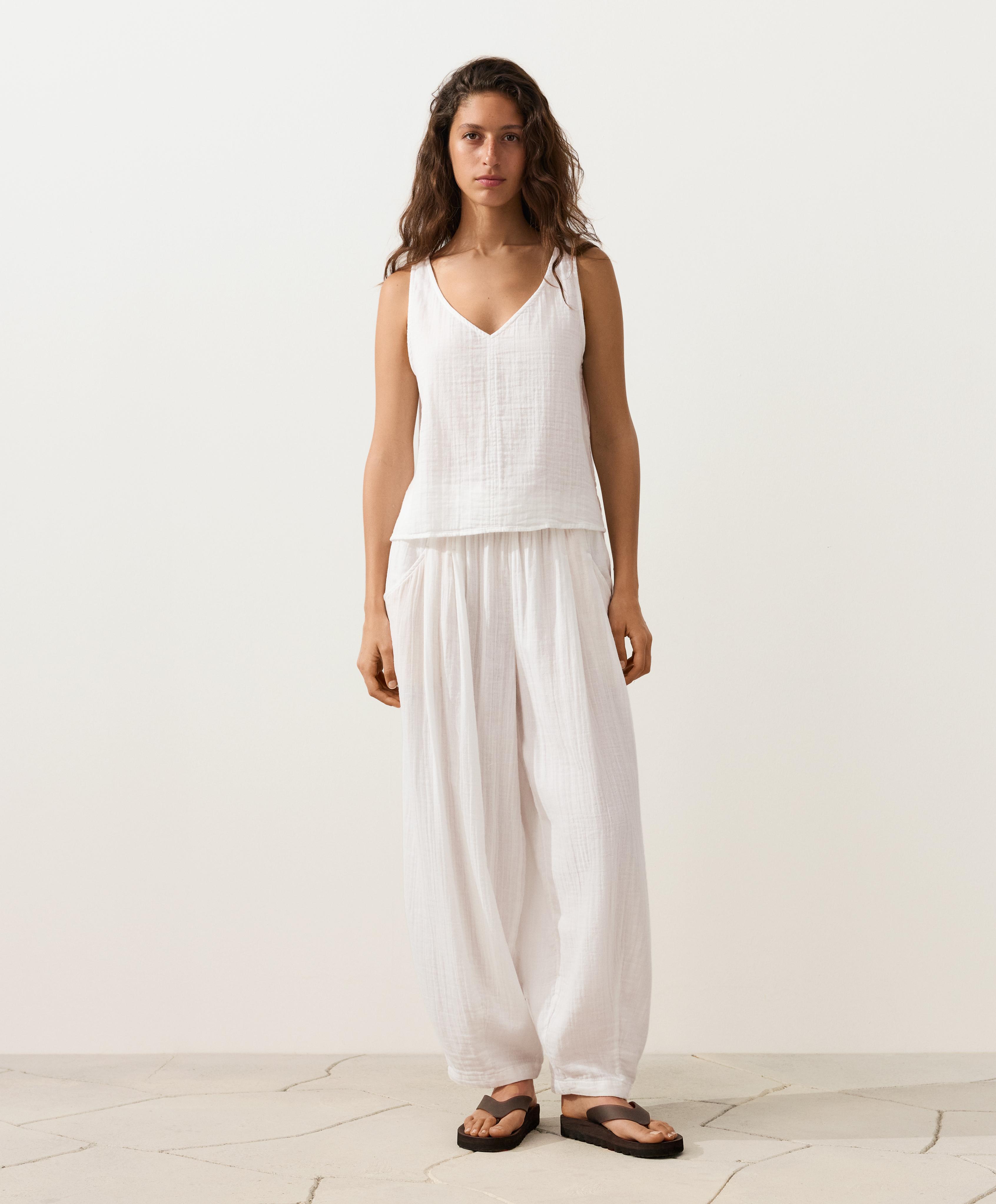 100% cotton gauze V-neck strappy top — WHITE 