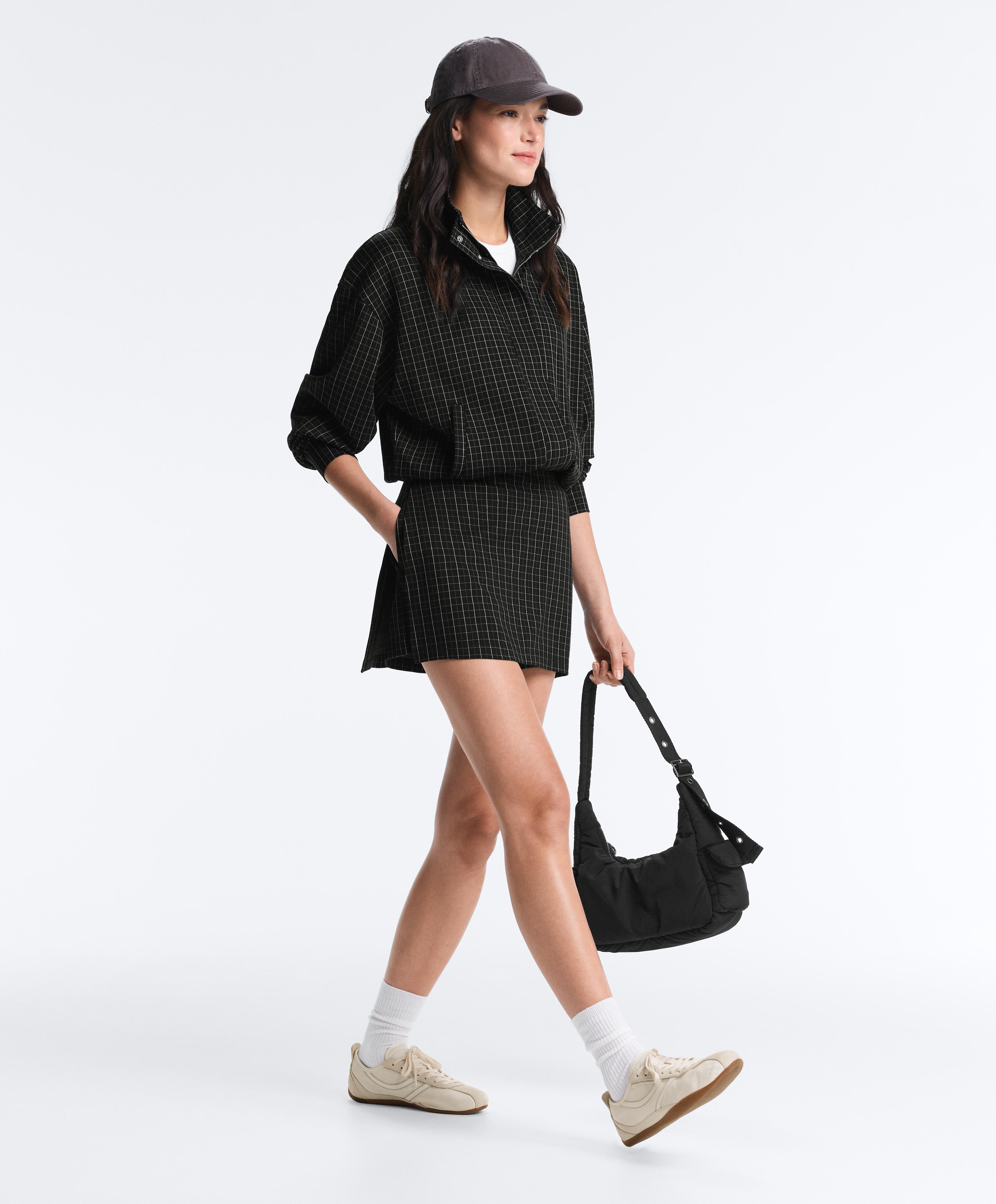 Check short skirt — BLACK