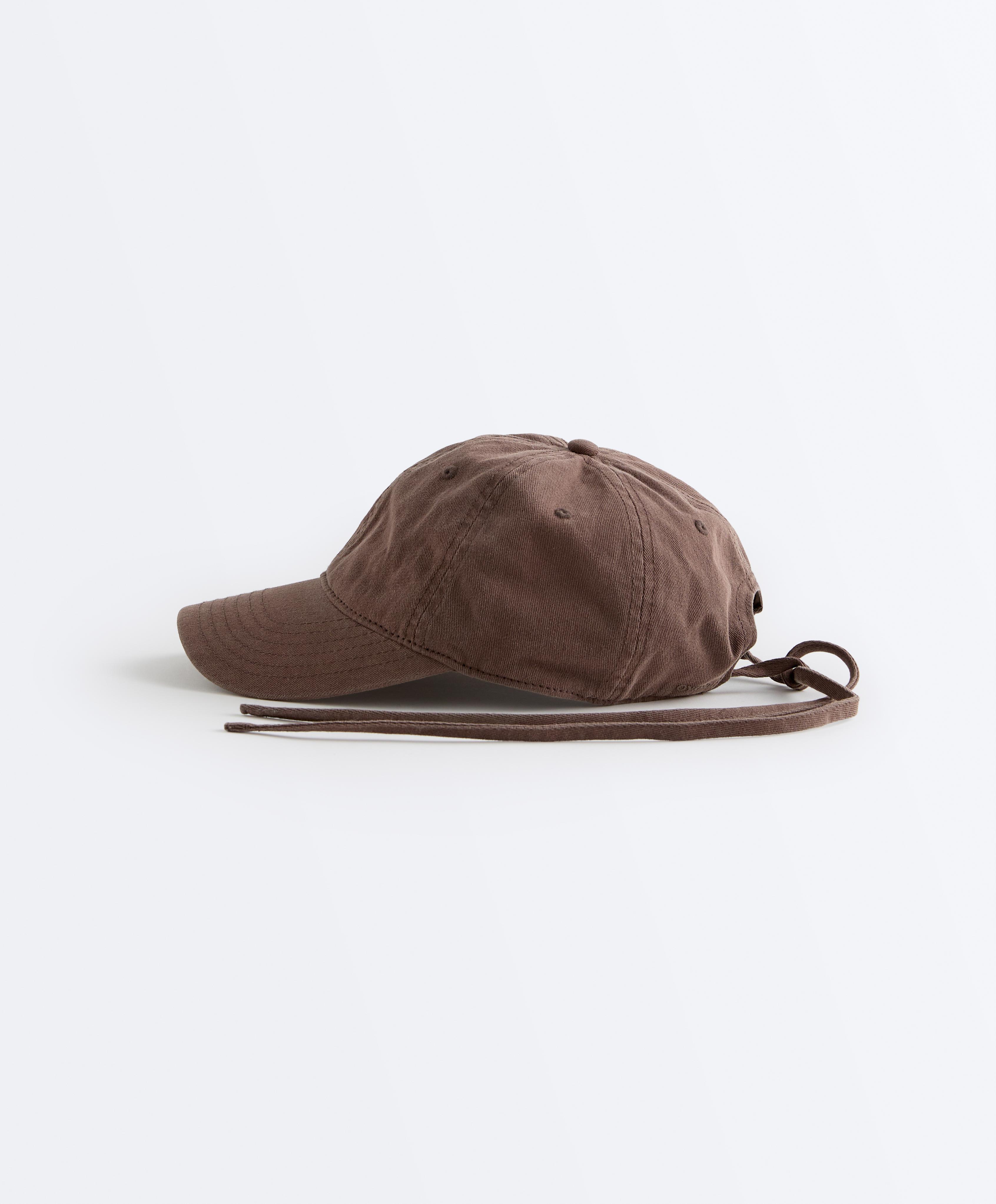 Washed-effect 100% cotton cap with tie — BROWN