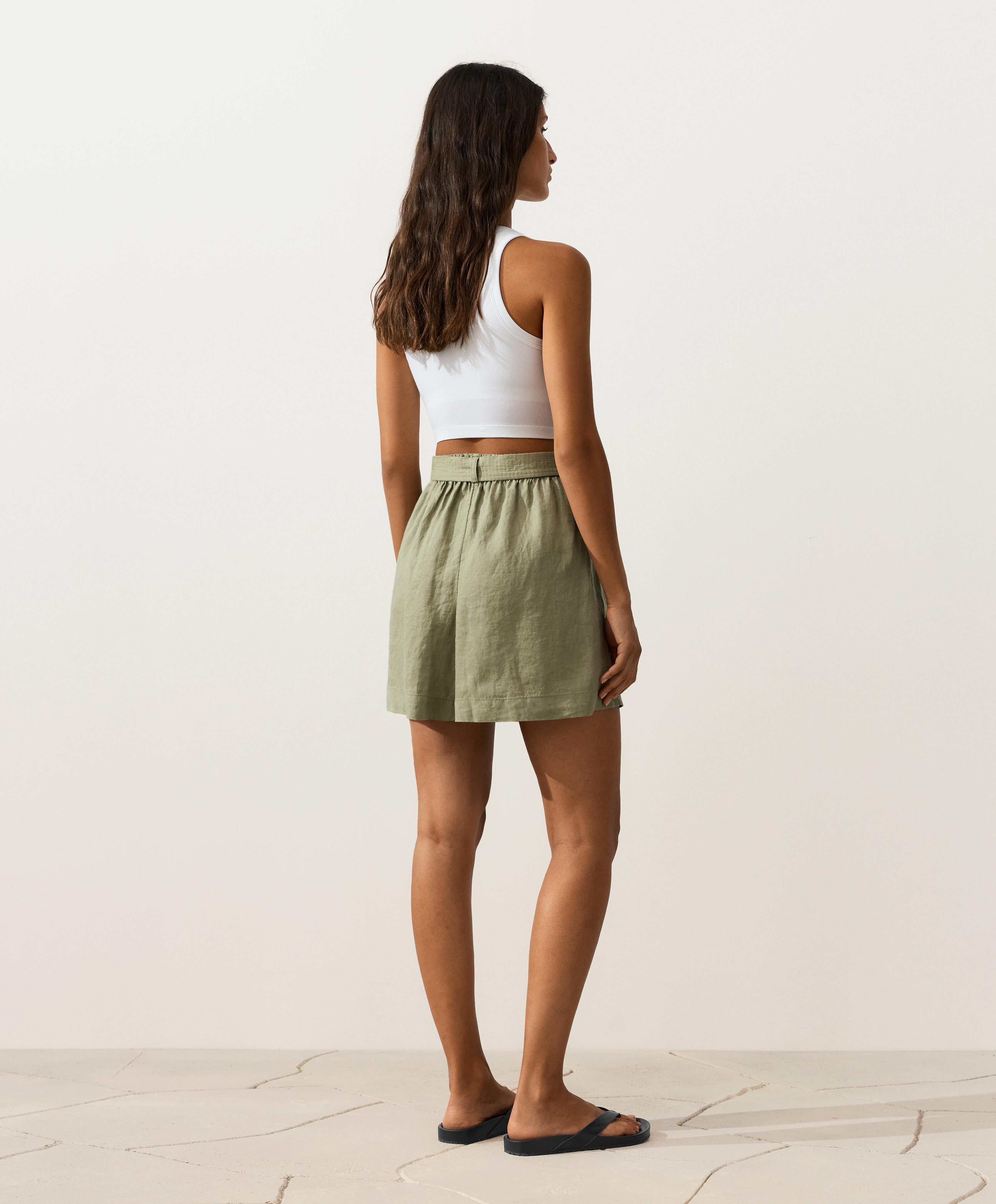 100% linen Bermuda shorts with belt — YELLOW GREEN
