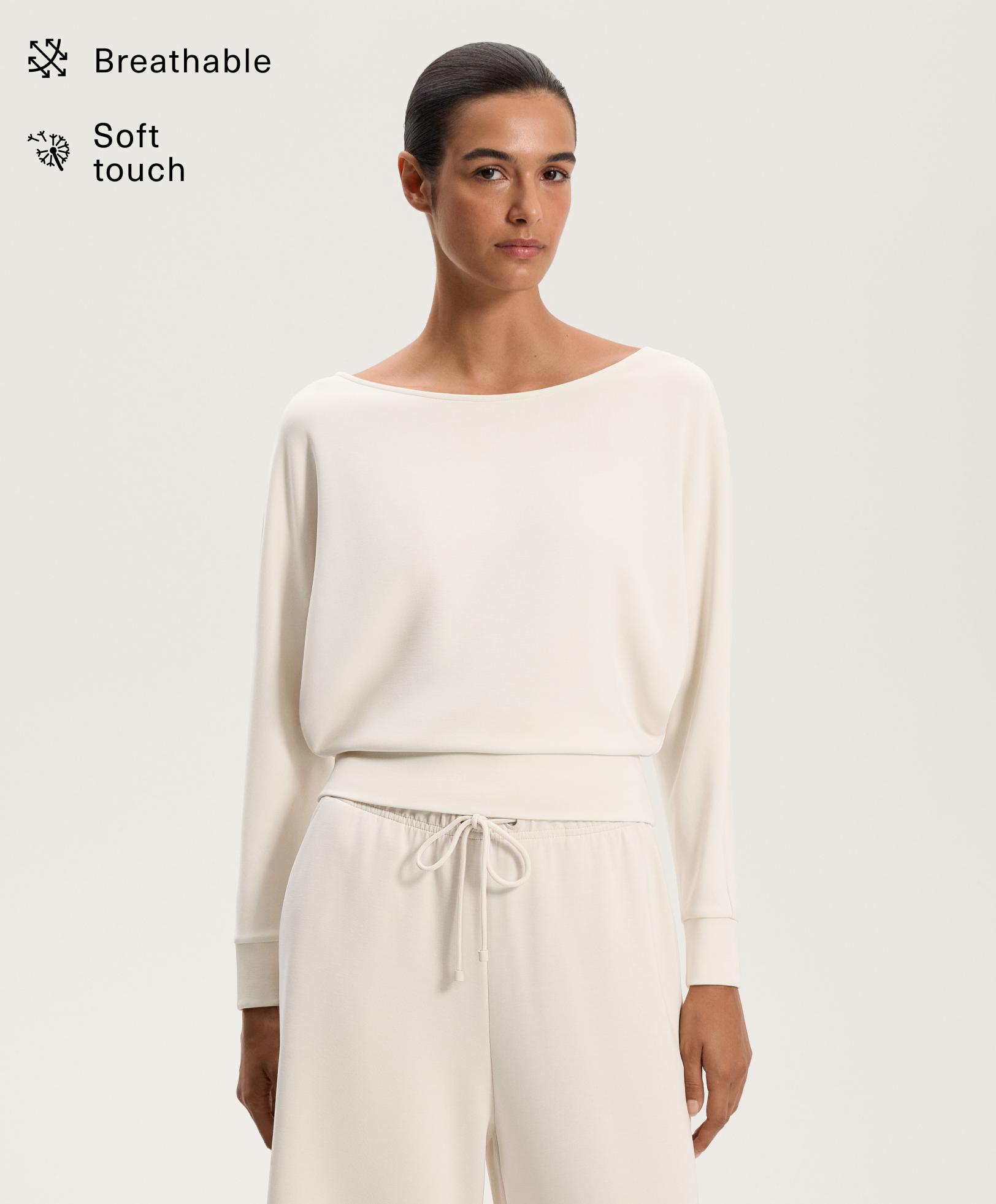 סווטשירט עם צווארון עגול בשילוב modal במגע רך סווטשירט עם צווארון עגול בשילוב modal במגע רך