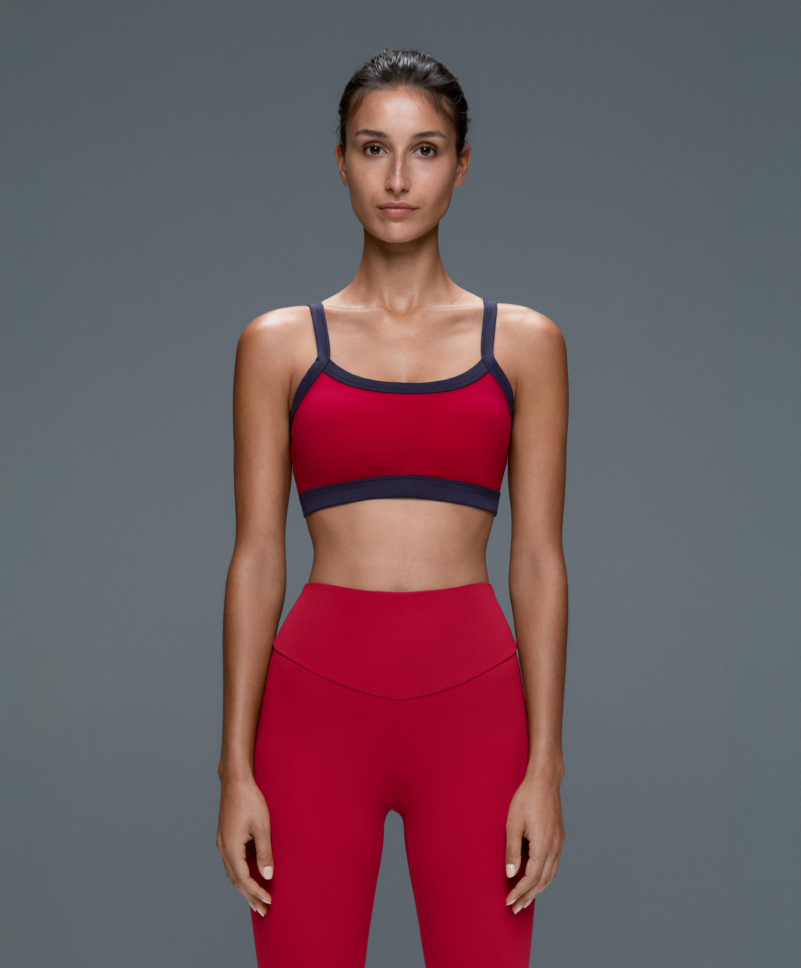 Medium-support contrast stitch Comfortlux sports bra — STRAWBERRY