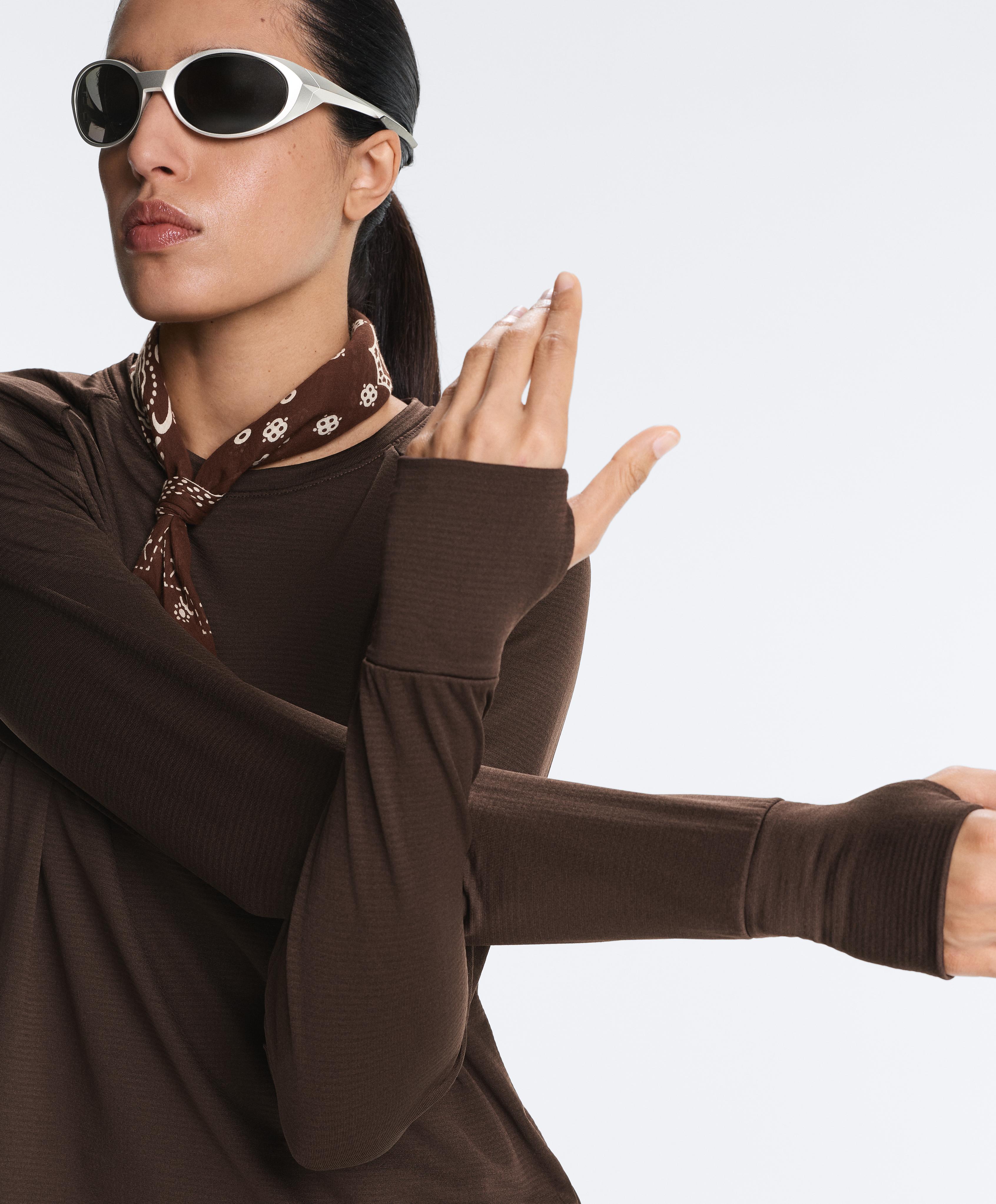 Long-sleeved technical T-shirt — BROWN