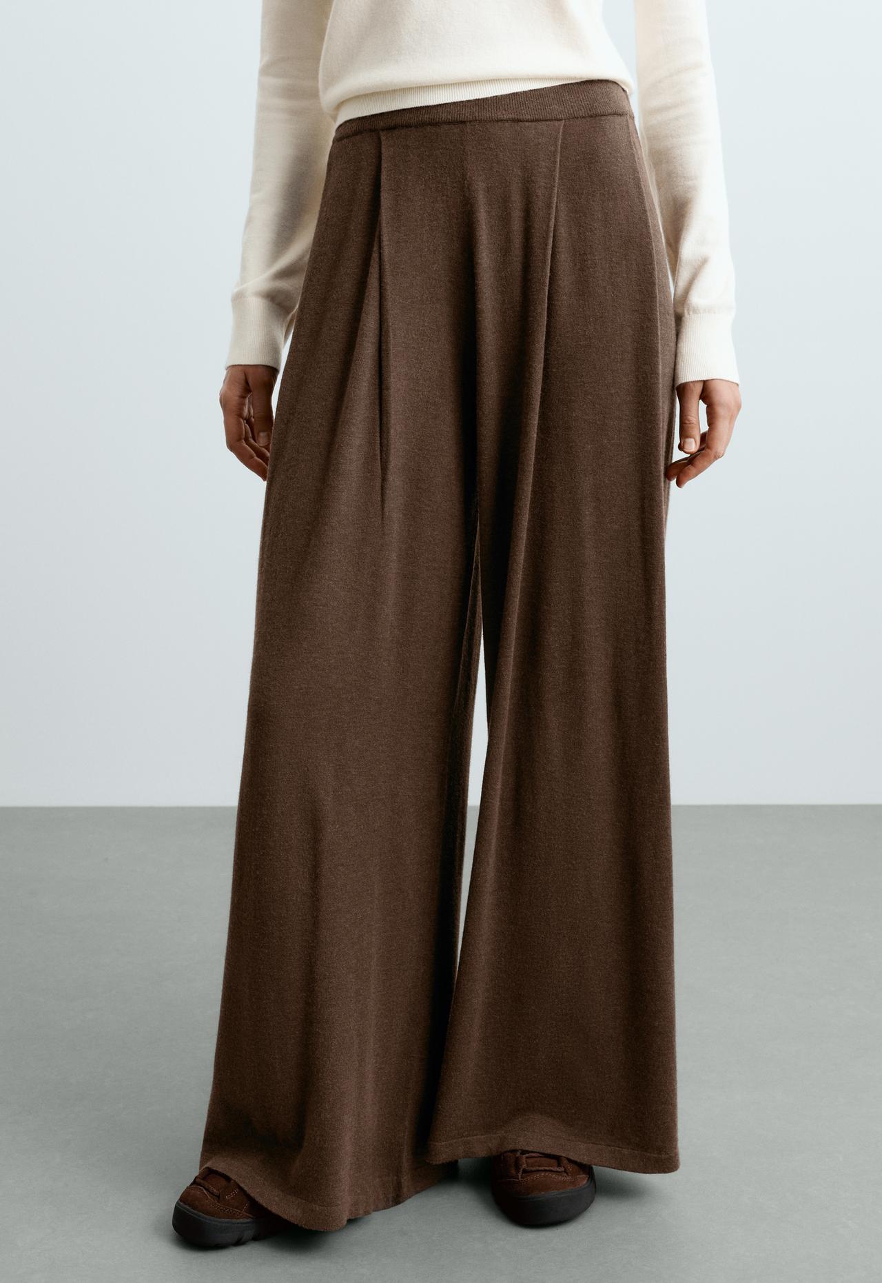 Wide-leg pleated knit trousers — TAUPE                   