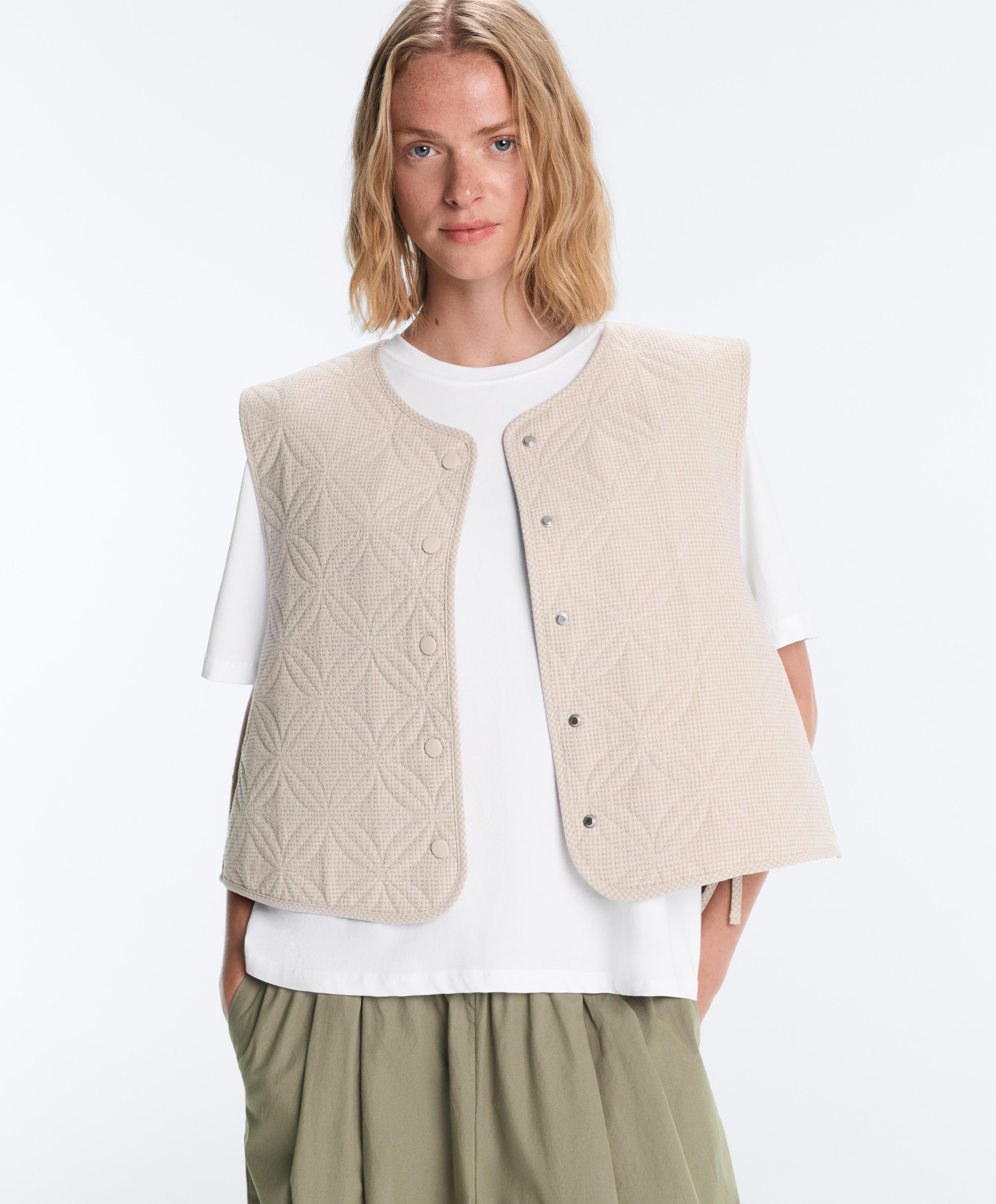 Floral gingham quilted gilet — BEIGE