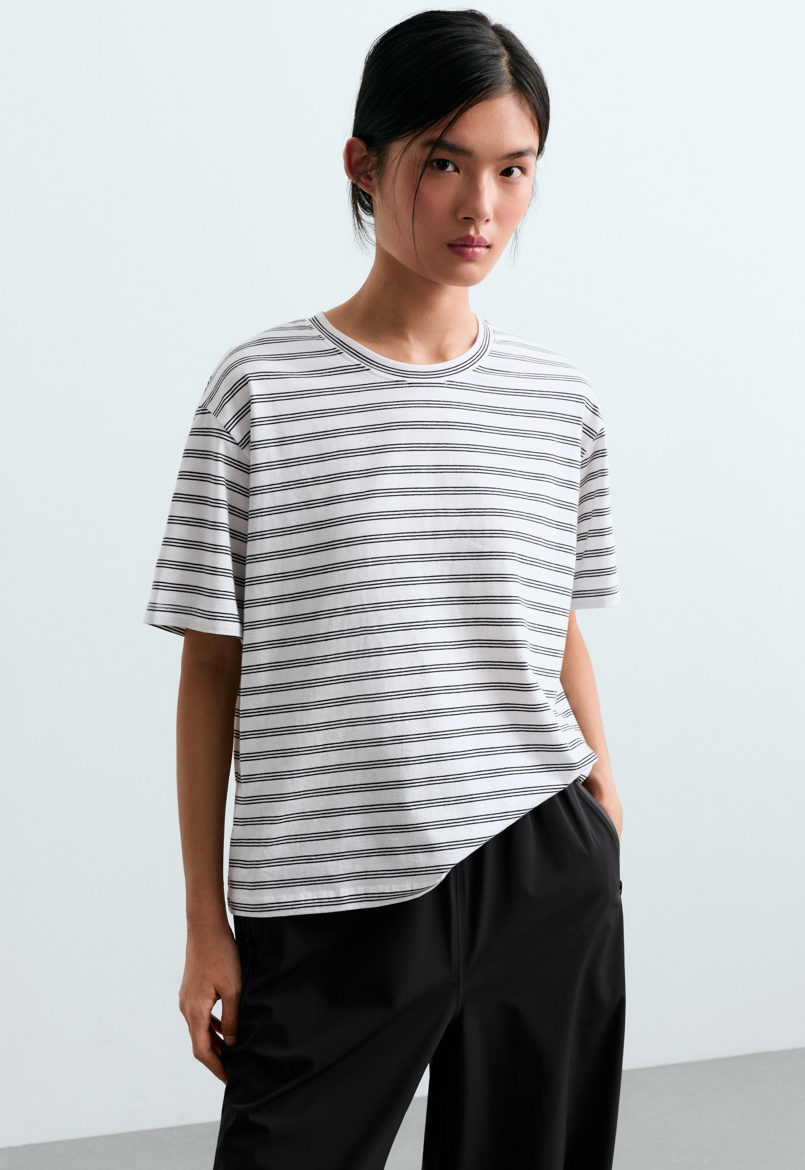Oysho Çizgili pamuk karışımlı boxy t-shirt
