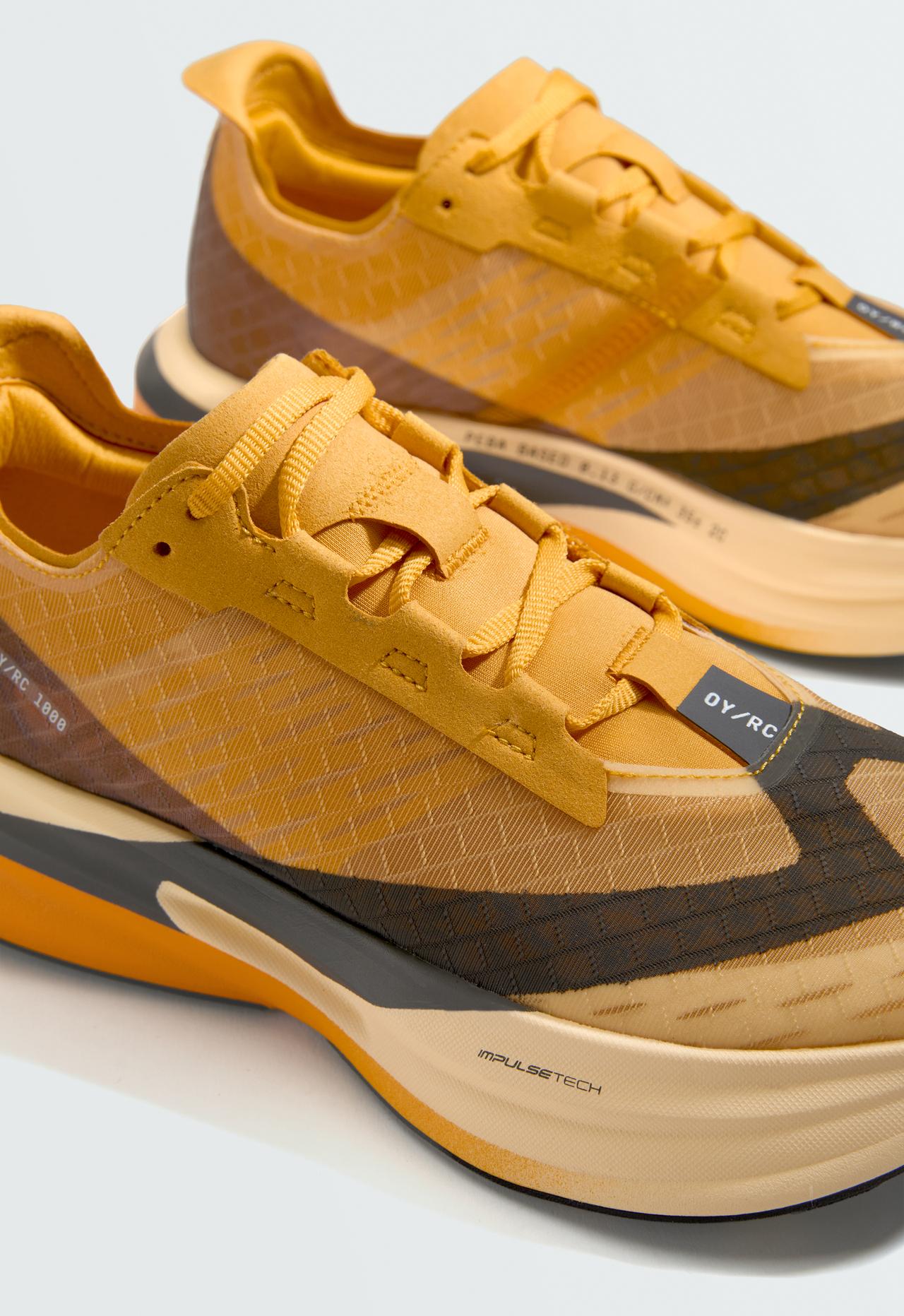 OY/RC 1000 running trainers — MUSTARD