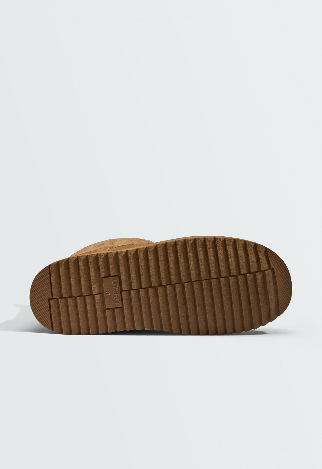 Leather ankle boots — COGNAC