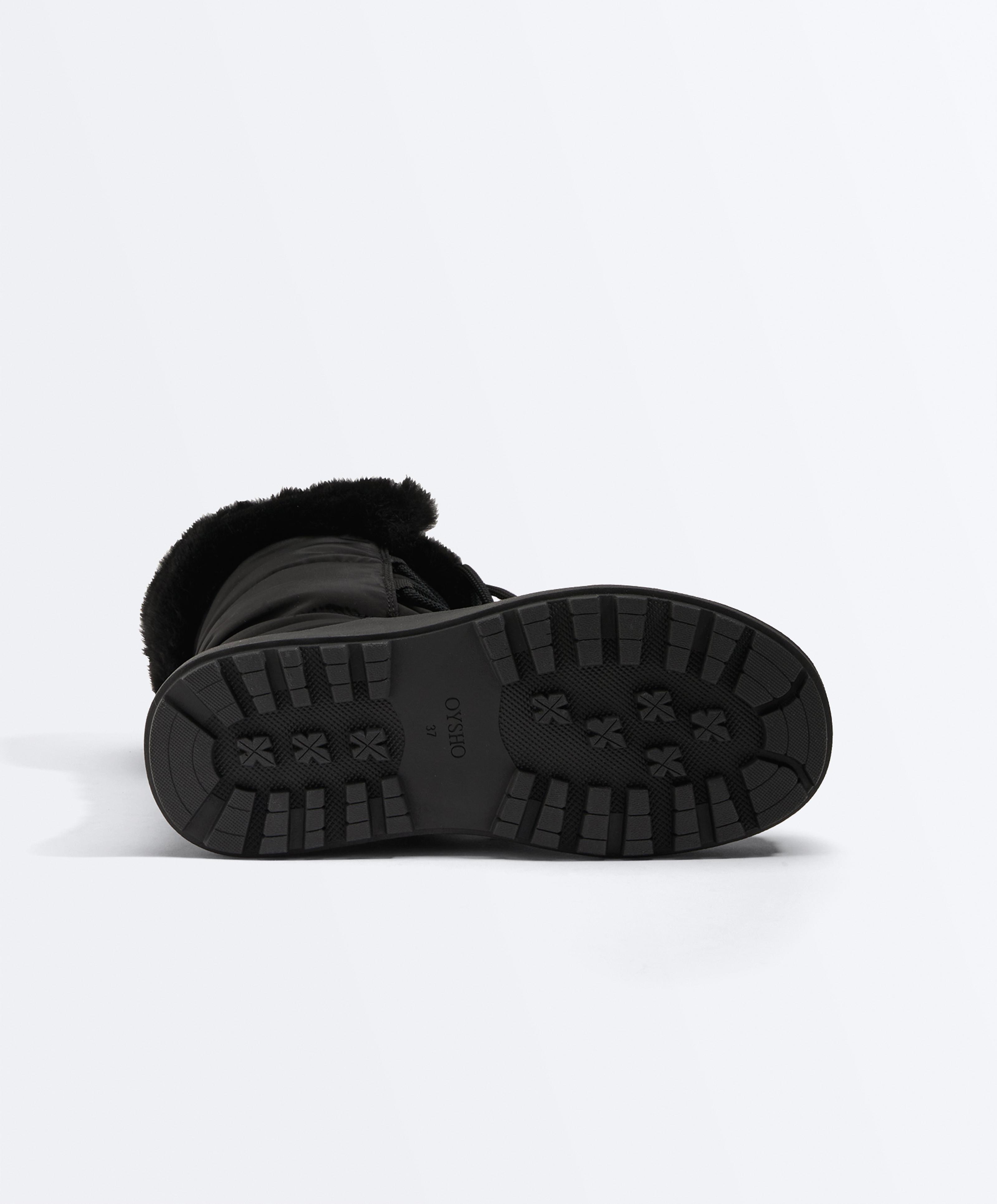 Lace-up après-ski boot with fur collar — BLACK