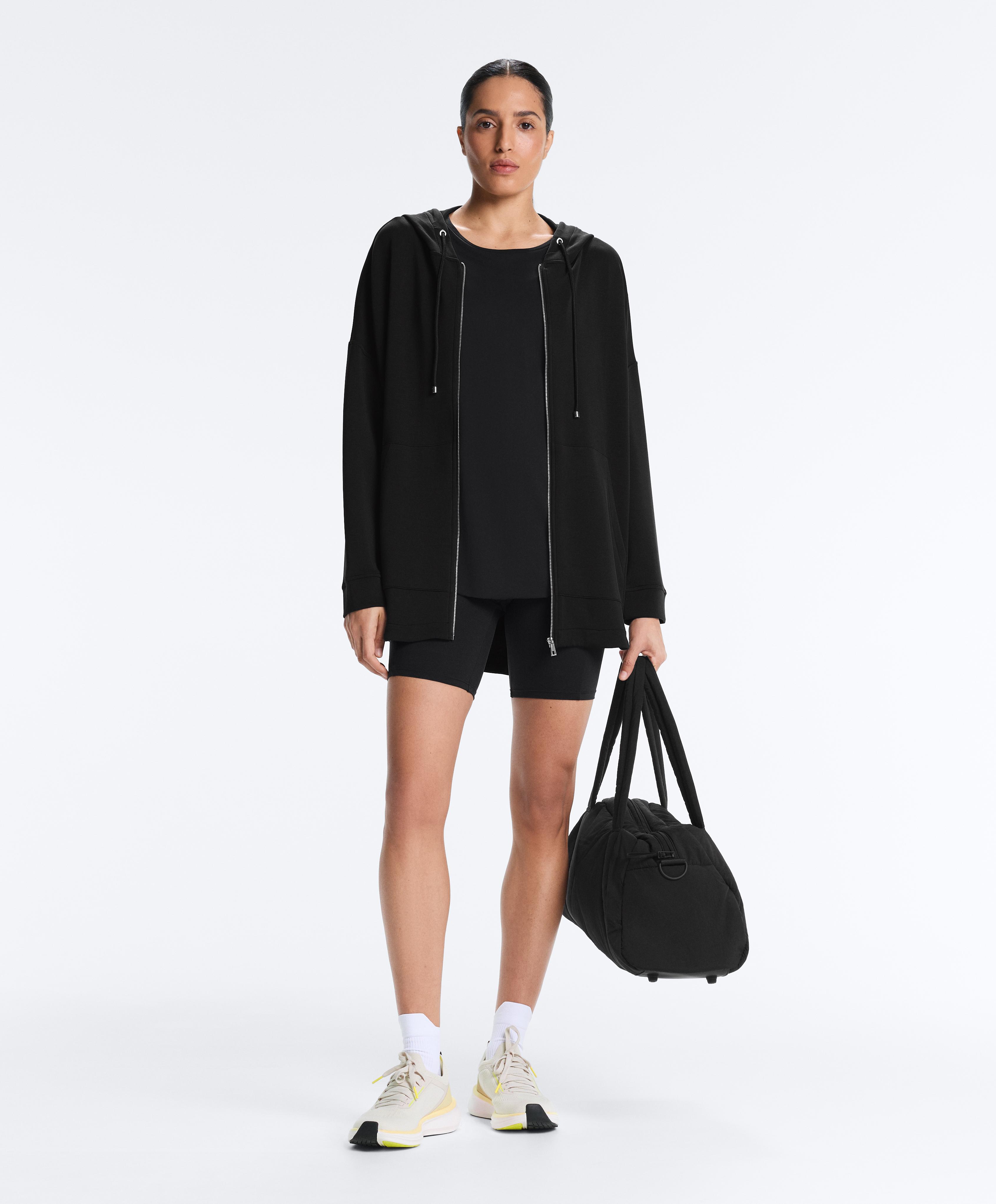 Modal blend short-sleeved T-shirt with rounded back hem — BLACK