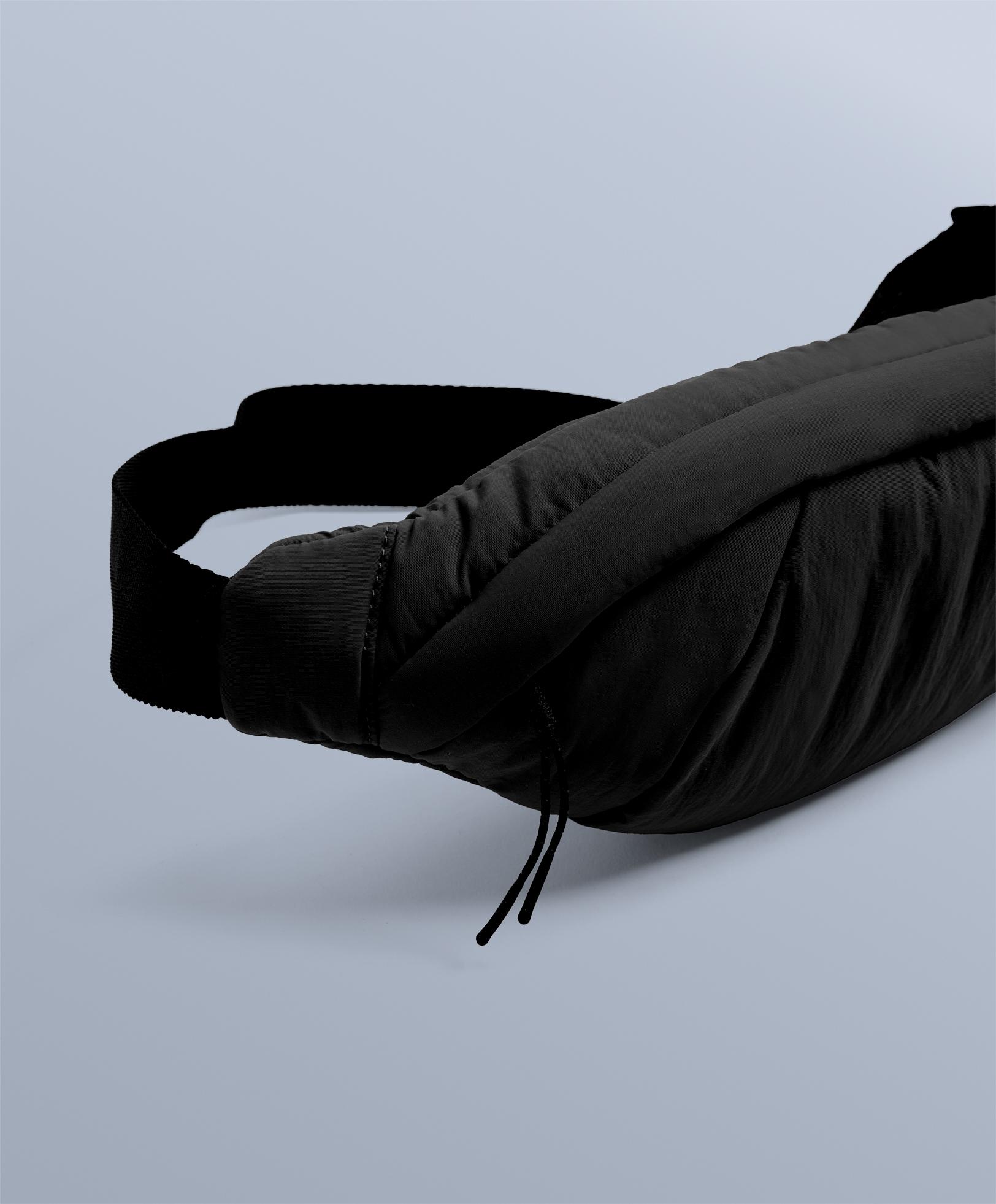 Water-repellent nylon belt bag — BLACK