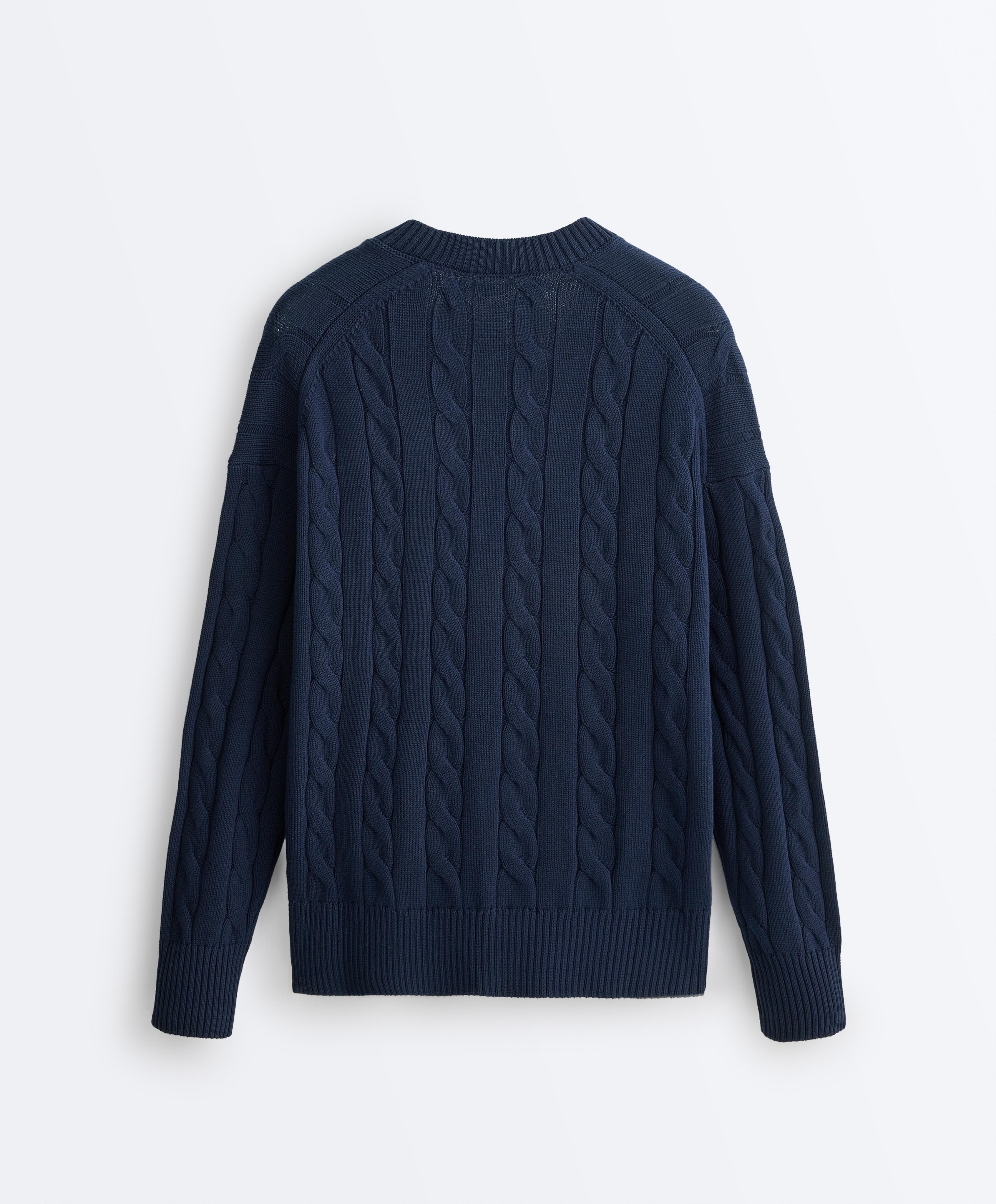 100% cotton cable knit V-neck jumper — NAVY BLUE