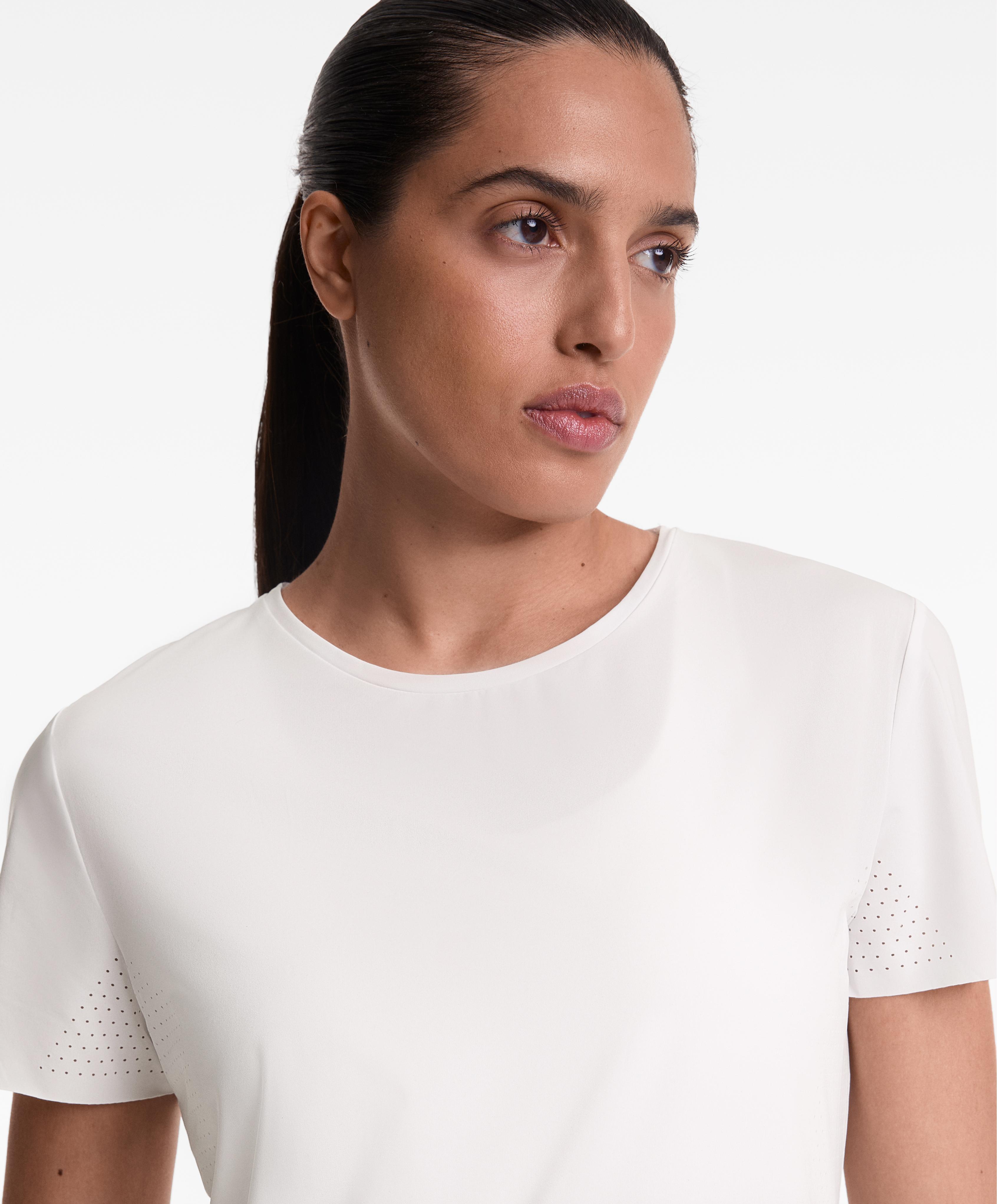 Oysho Running Club fitted short-sleeved technical T-shirt — WHITE