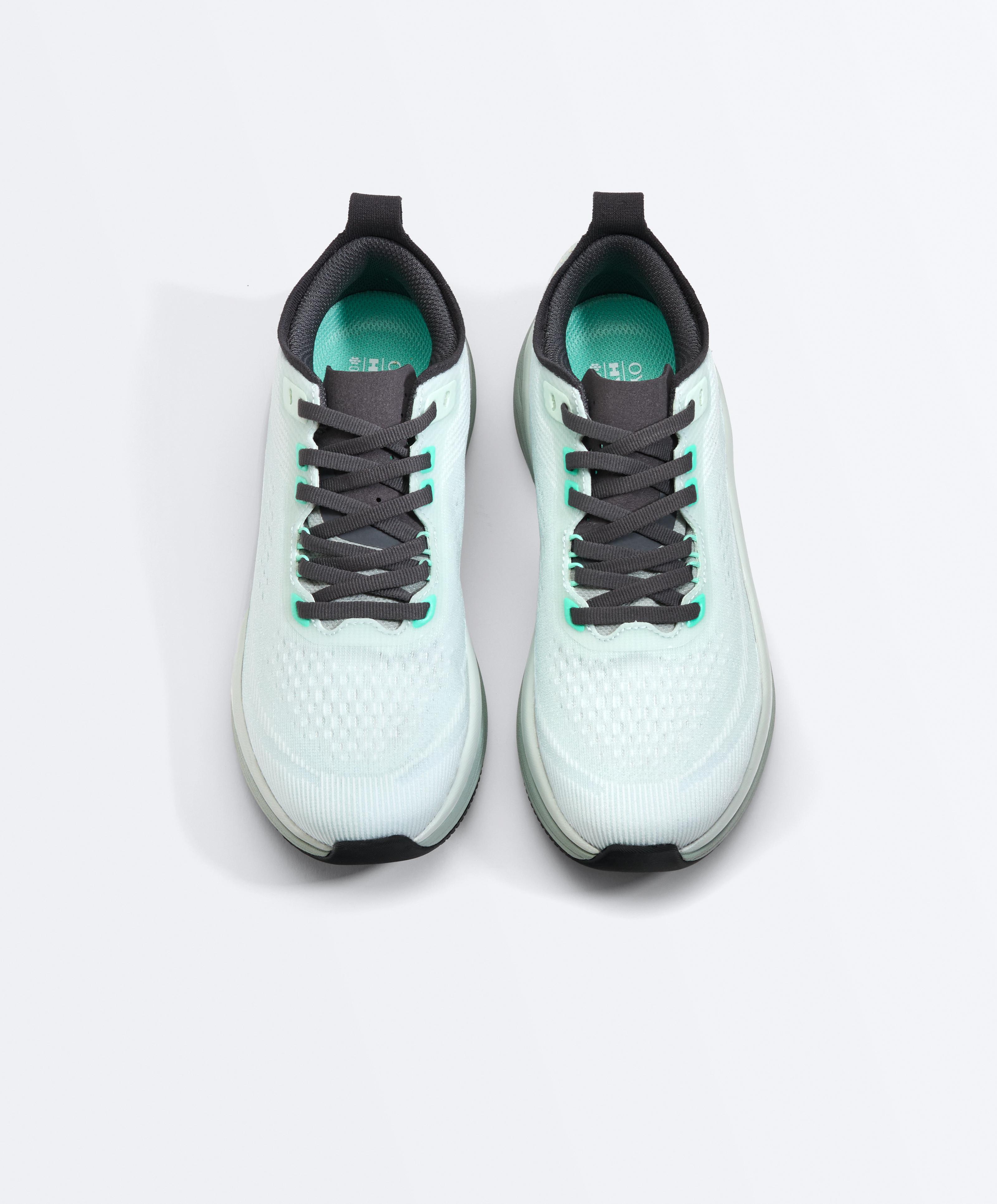 OY/PR 907 Running Trainers — SEA GREEN