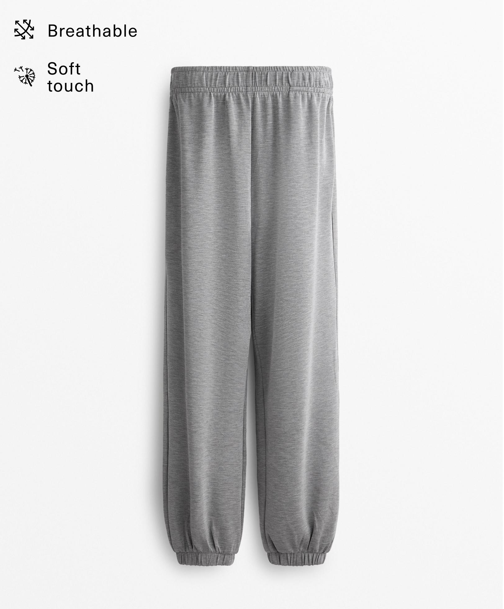 Pantalón jogger con modal tacto suave