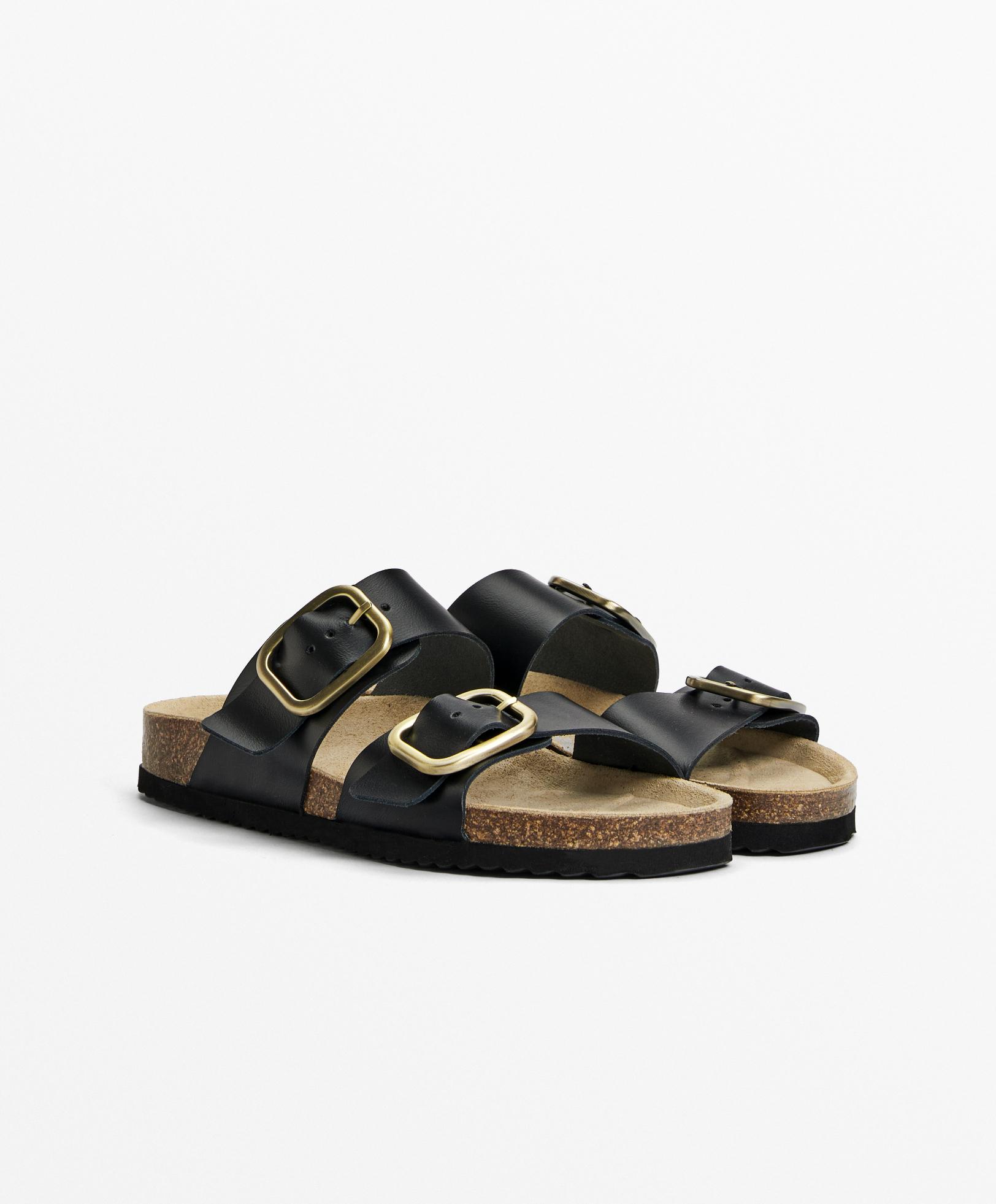 Kožne sandale s kopčom - Sniženja Kožne sandale s kopčom - Sniženja