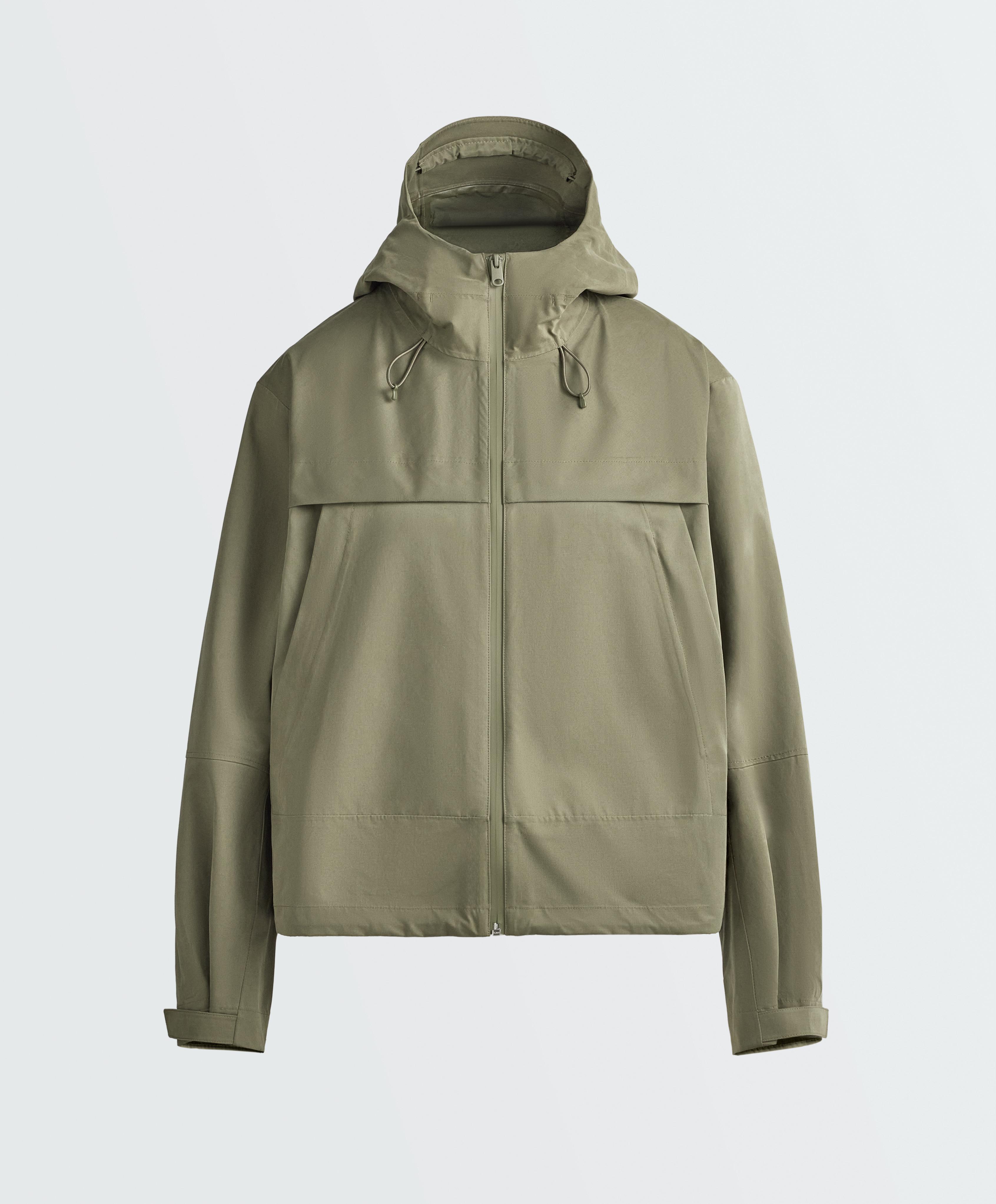 Short technical 10k waterproof jacket