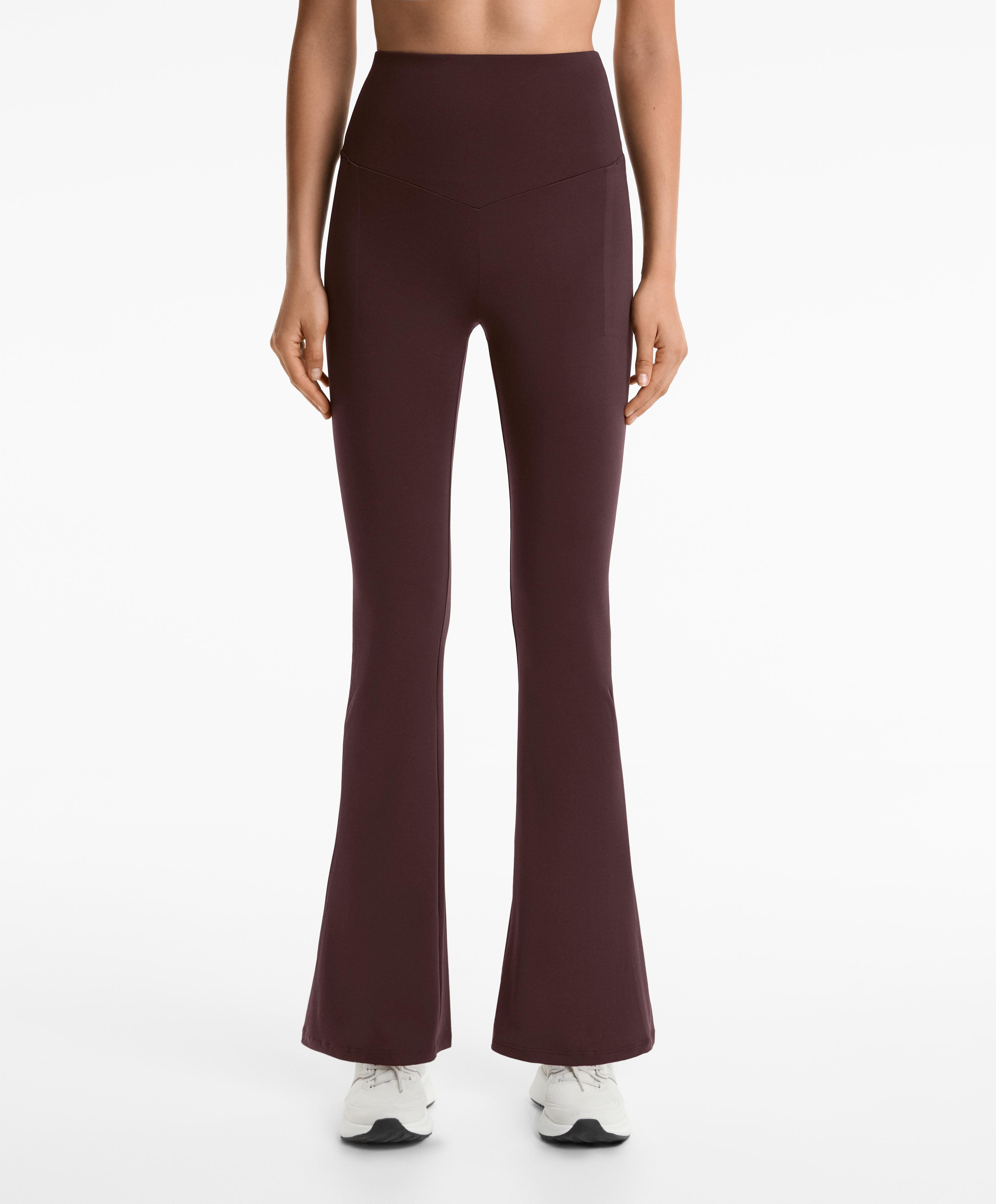 Pantalón flare super high rise Comfortlux pockets Pantalón flare super high rise Comfortlux pockets