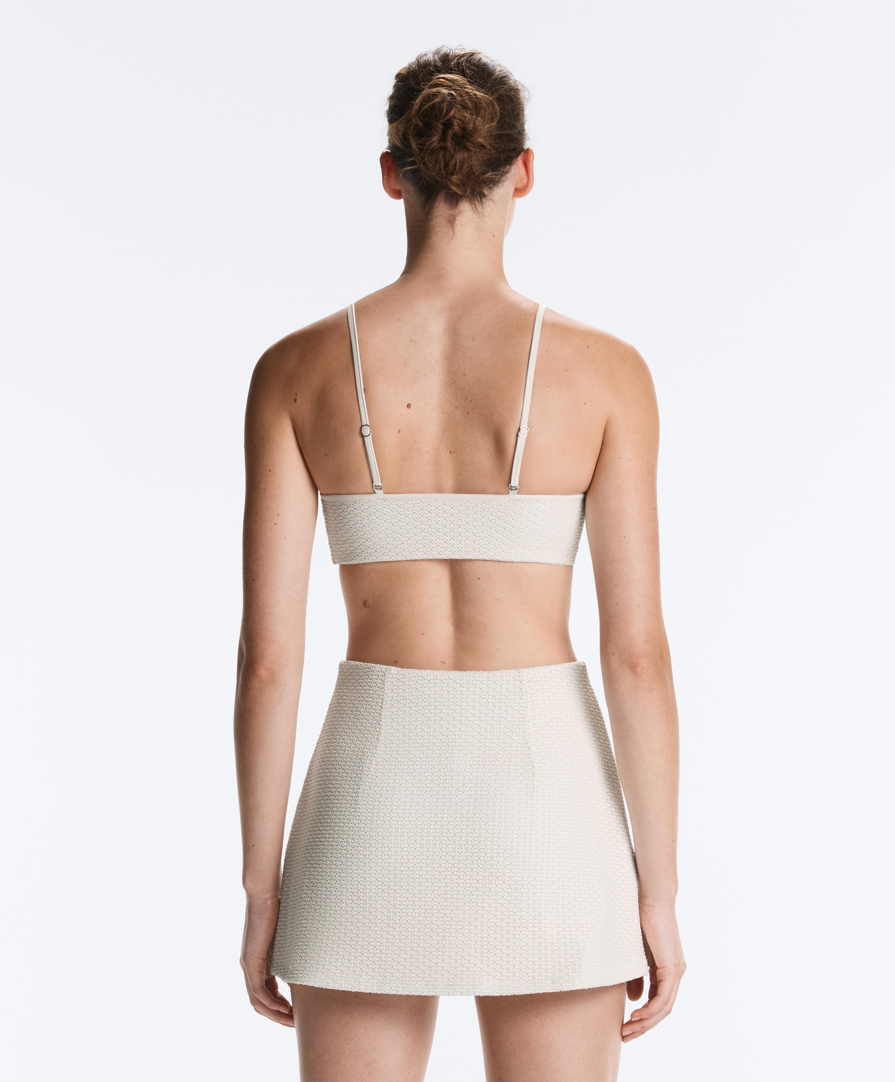 Low-support Comfortlux crochet sports bra — PALE ECRU