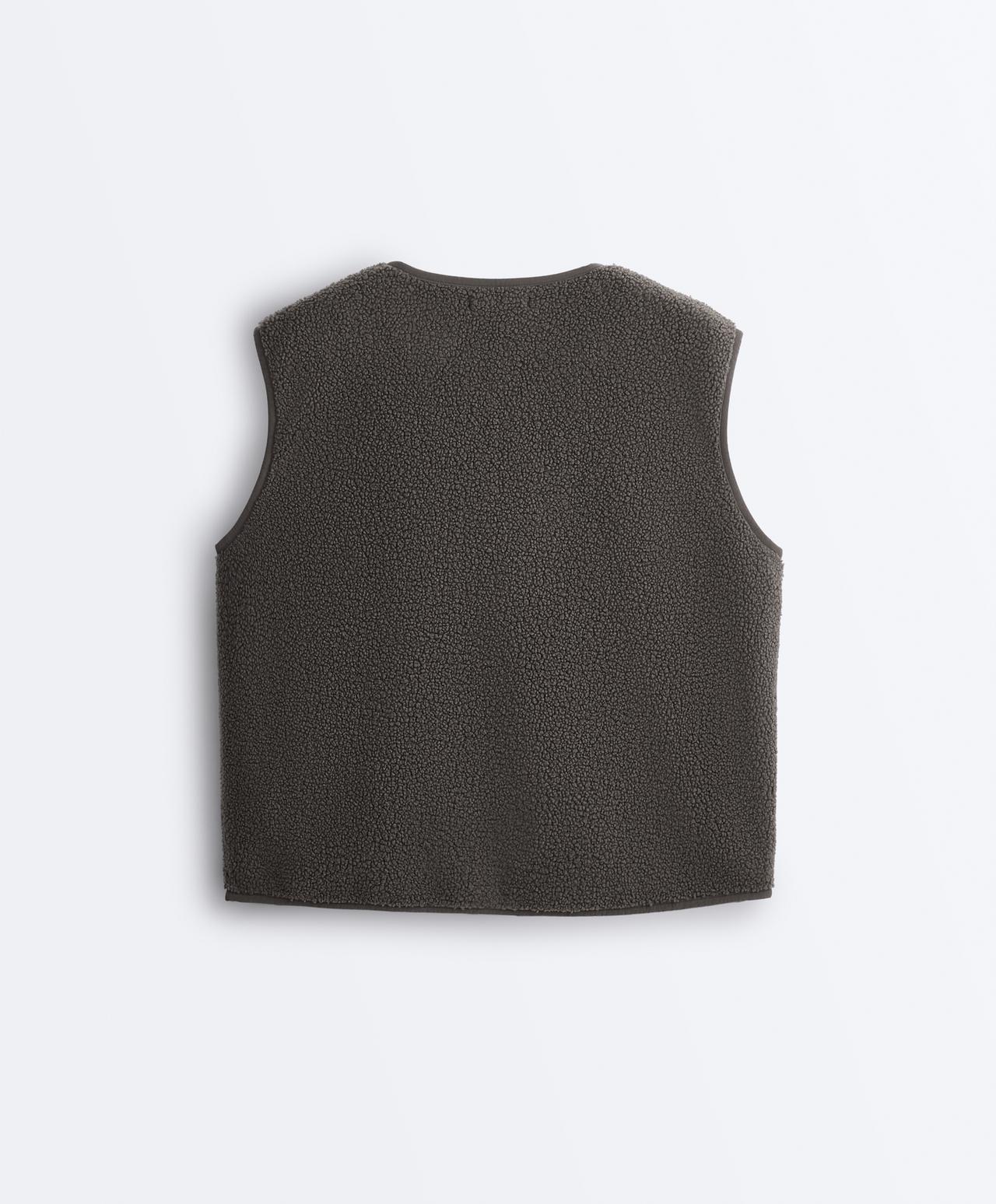 Faux-shearling gilet with zip — CHARCOAL GREY