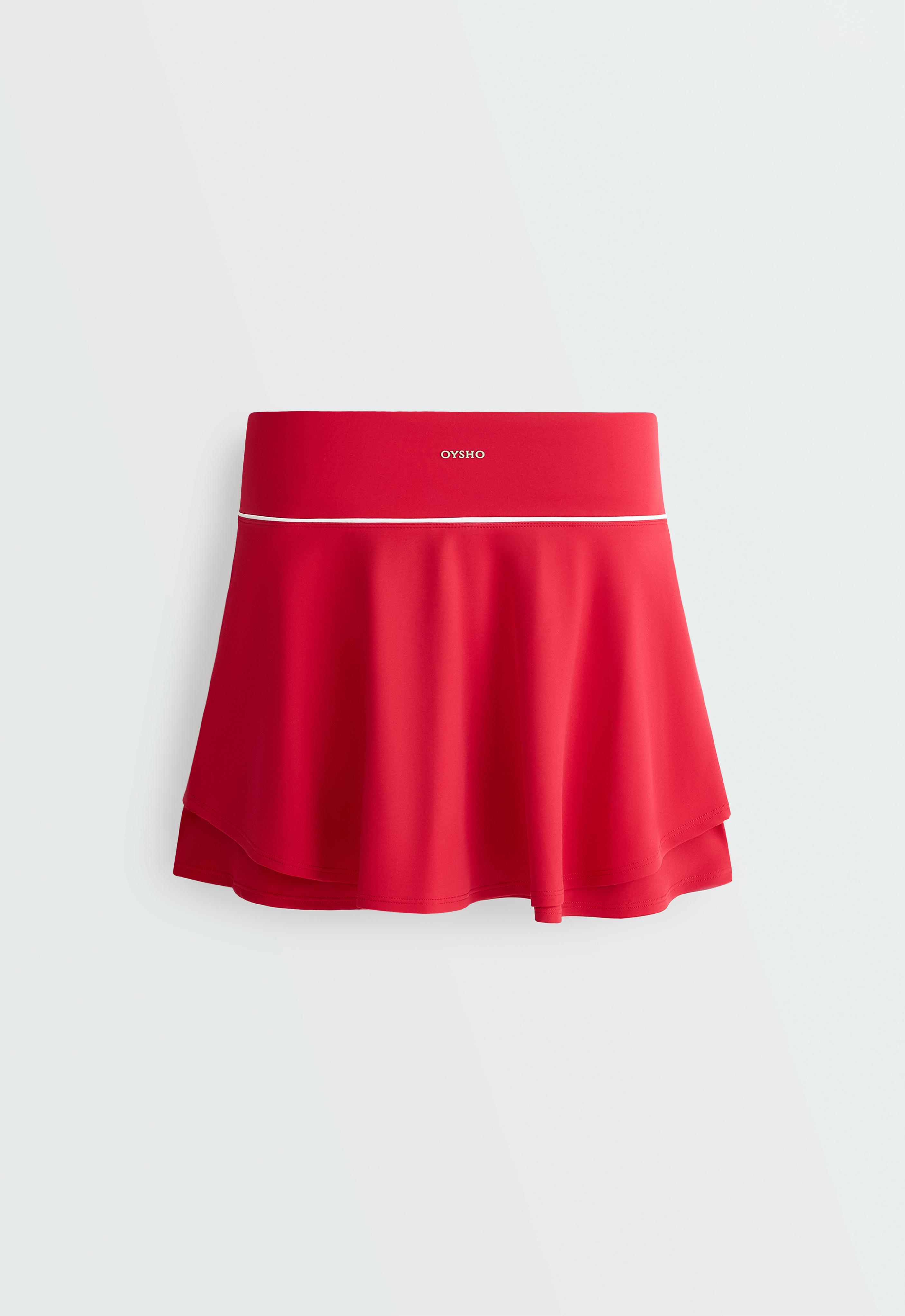 Double layer high rise short skirt — STRONG RED