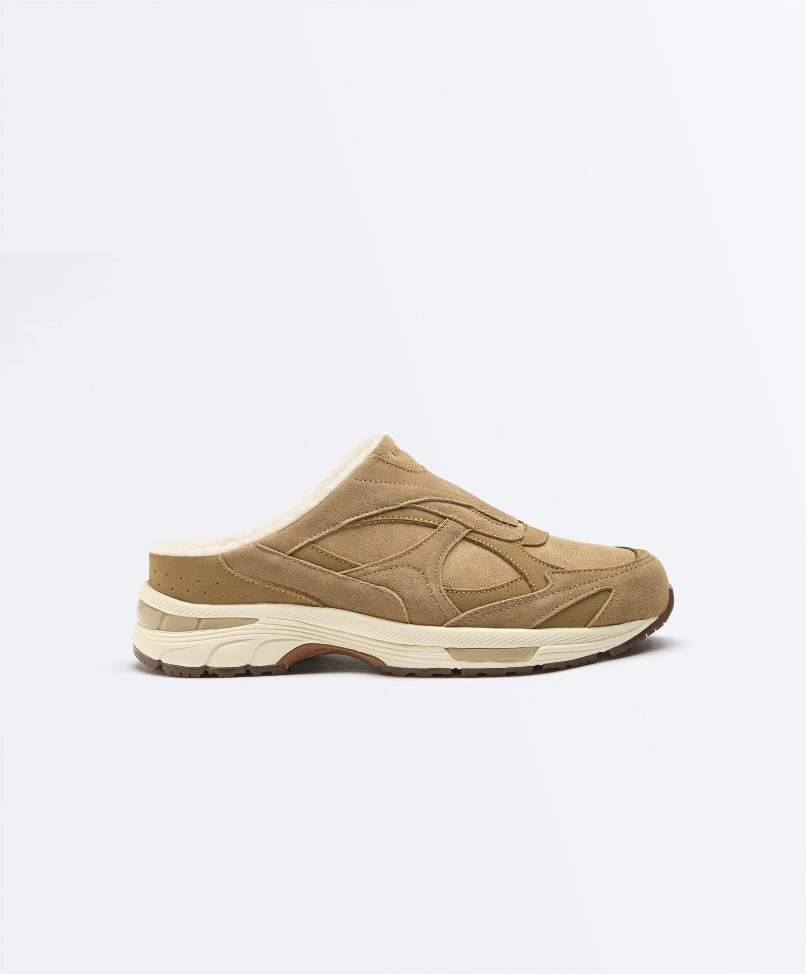 Backless Running trainers