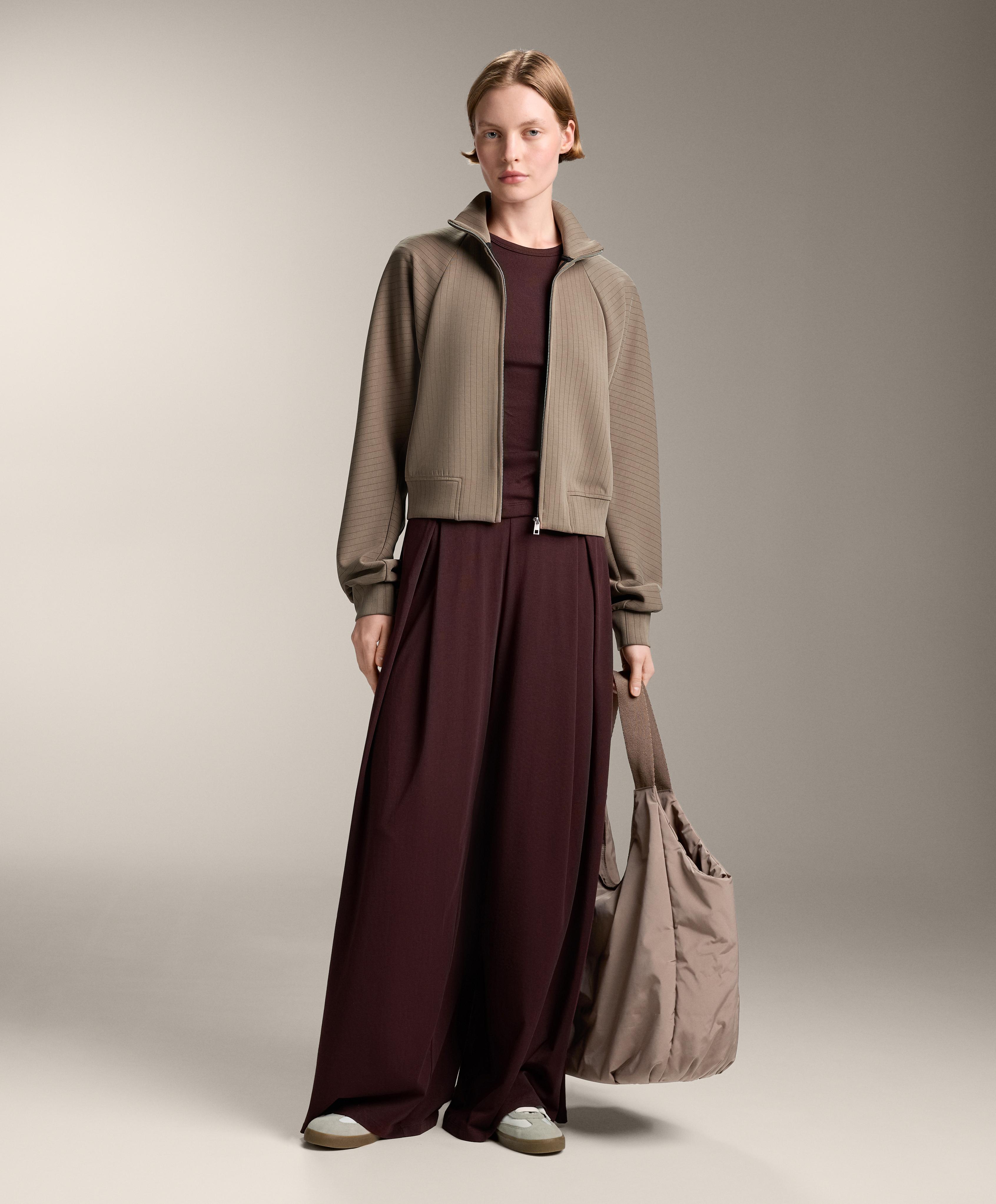 Straight-leg turn-up waist trousers with cotton blend Straight-leg turn-up waist trousers with cotton blend