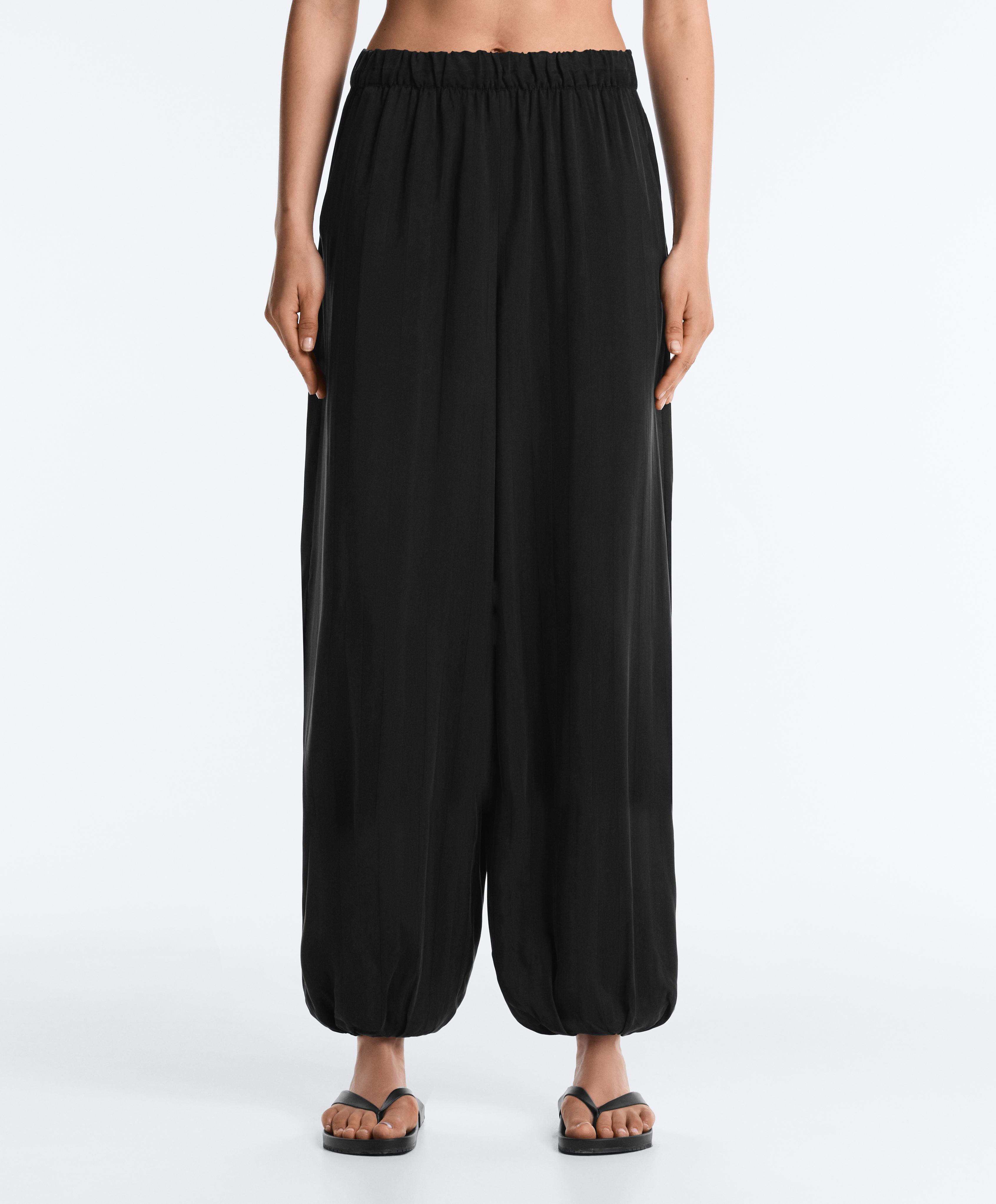 100% Cupro bloomer trousers — BLACK
