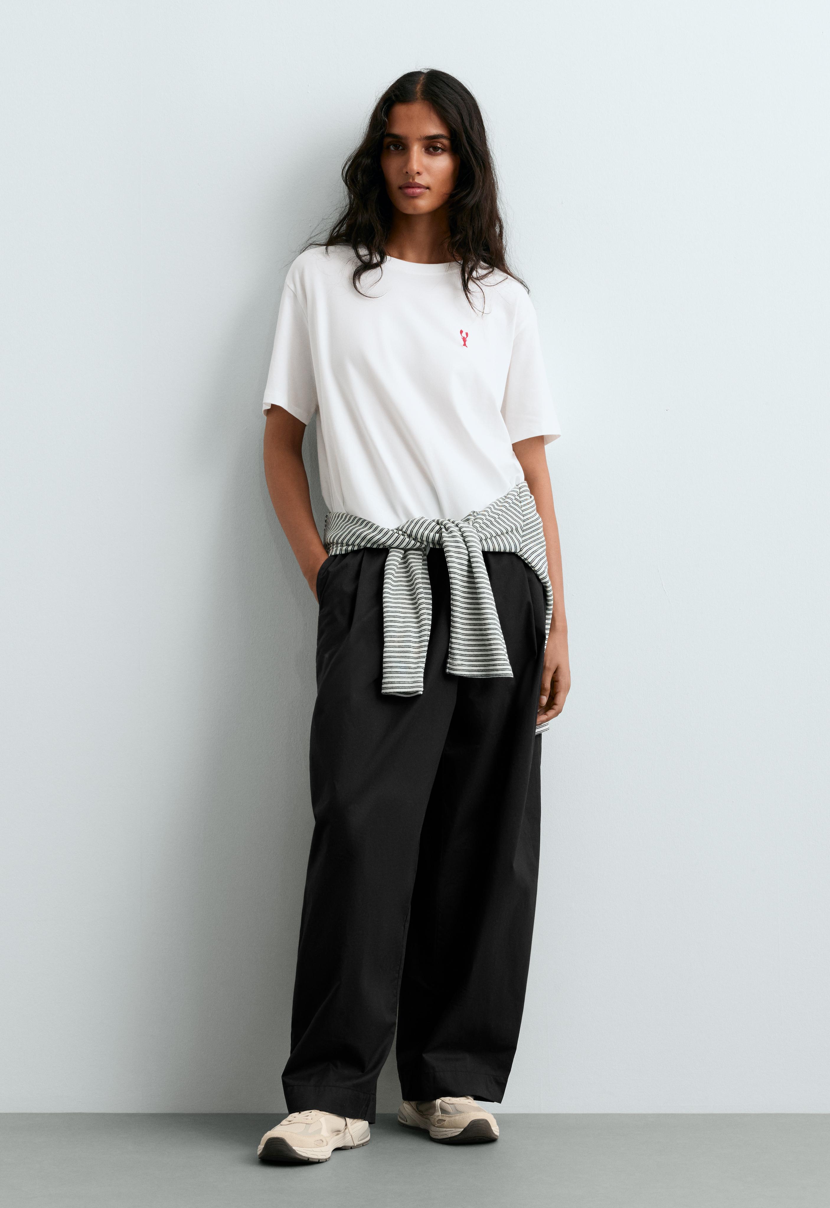 Boxy-Shirt aus Baumwollmischung mit Stickerei