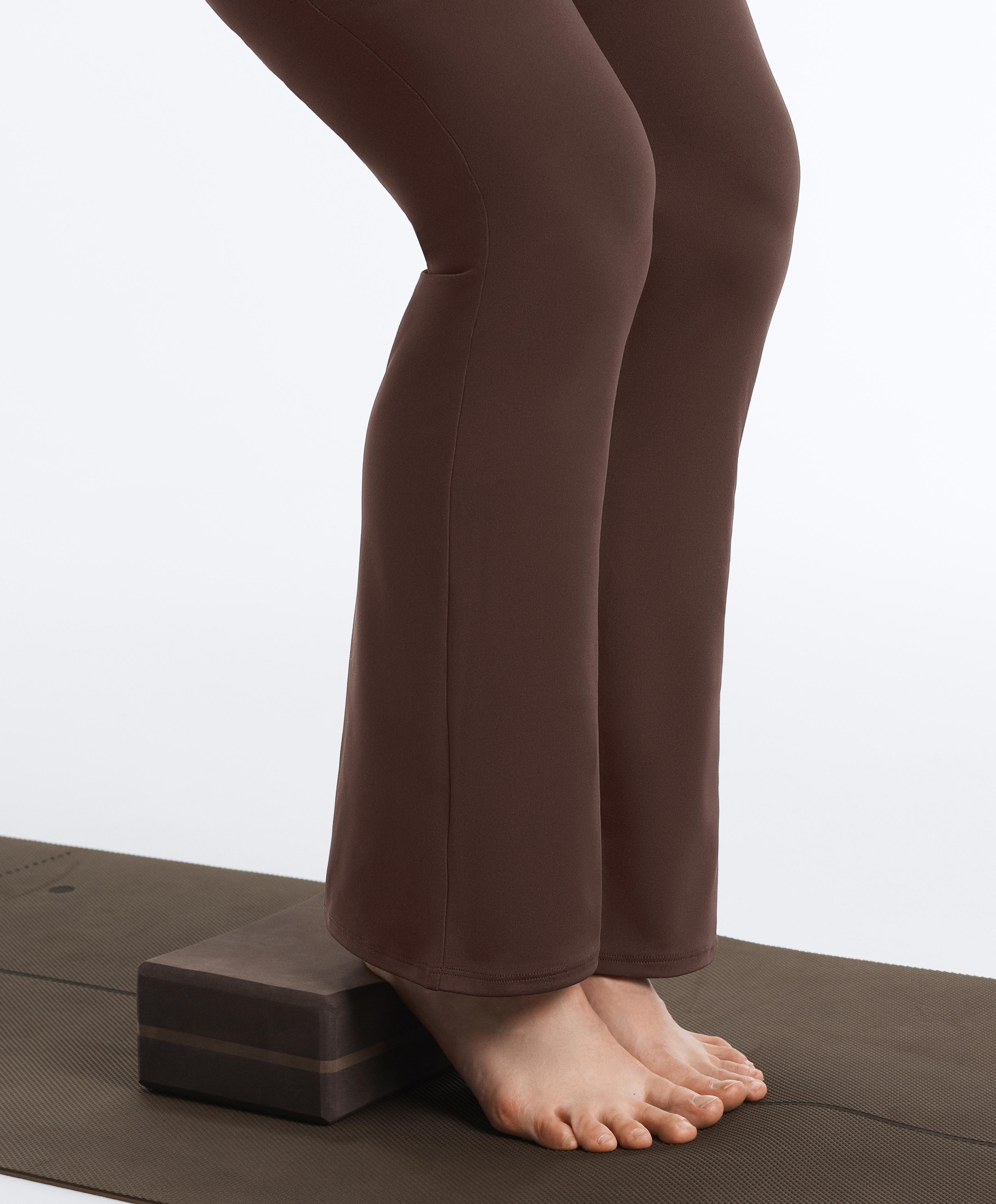 Maternity Comfortlux flare trousers — BROWN
