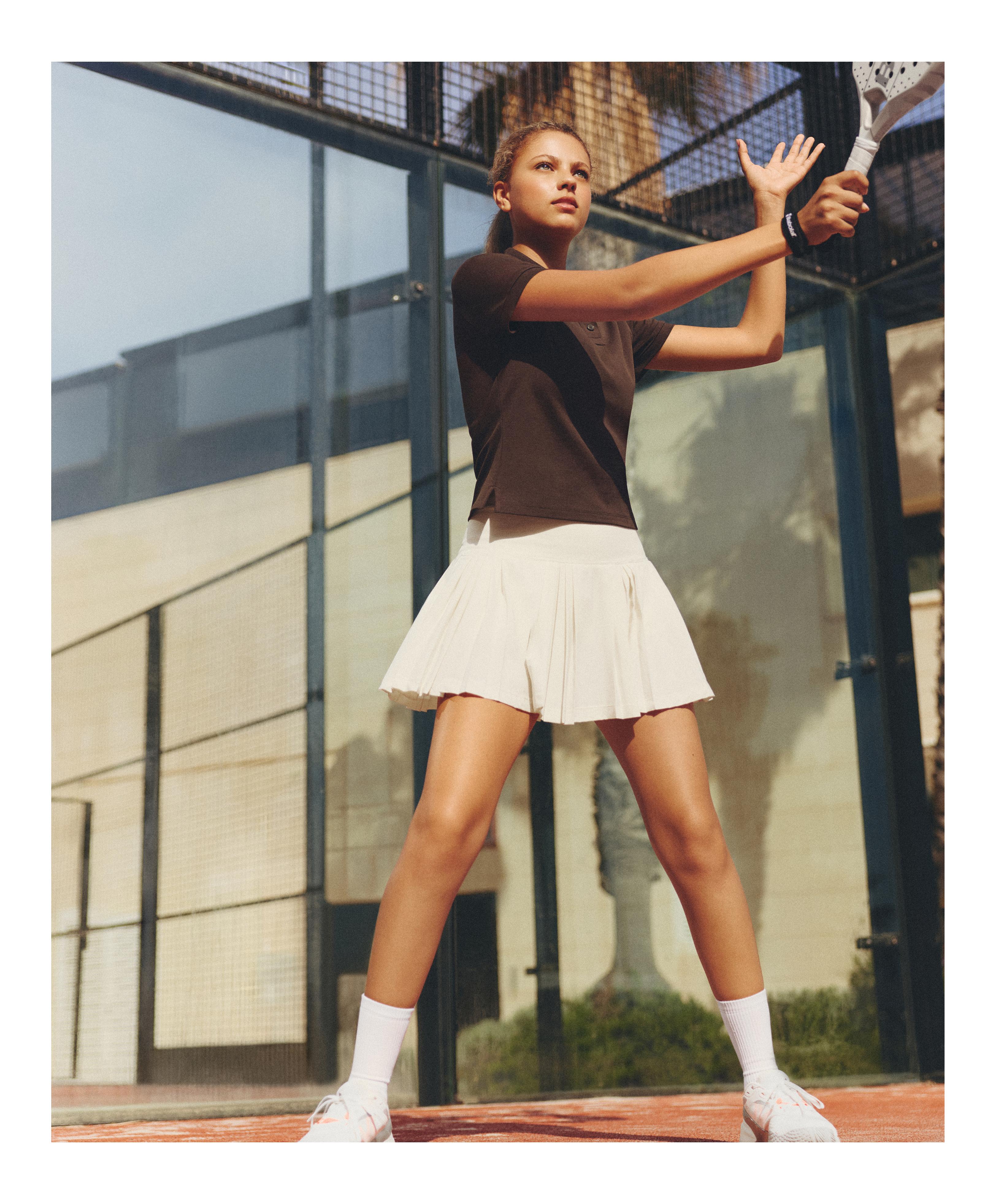 Pleated high-rise seamless short skirt — PALE ECRU