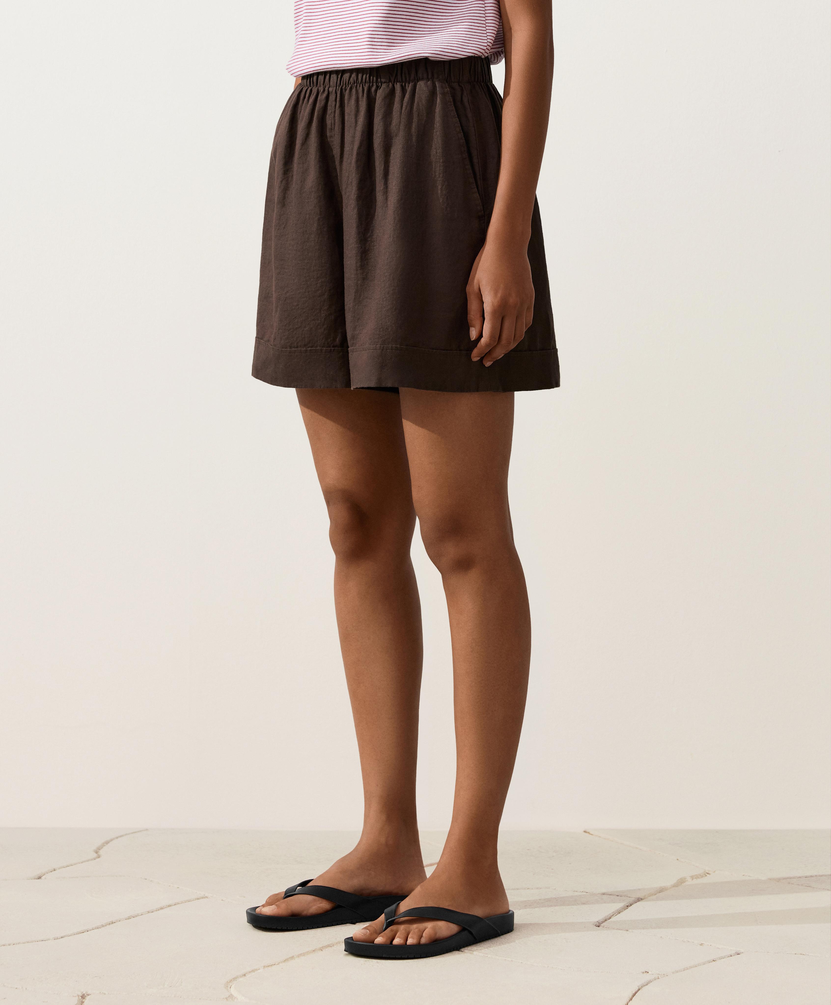 100% linen Bermuda shorts — DARK BROWN